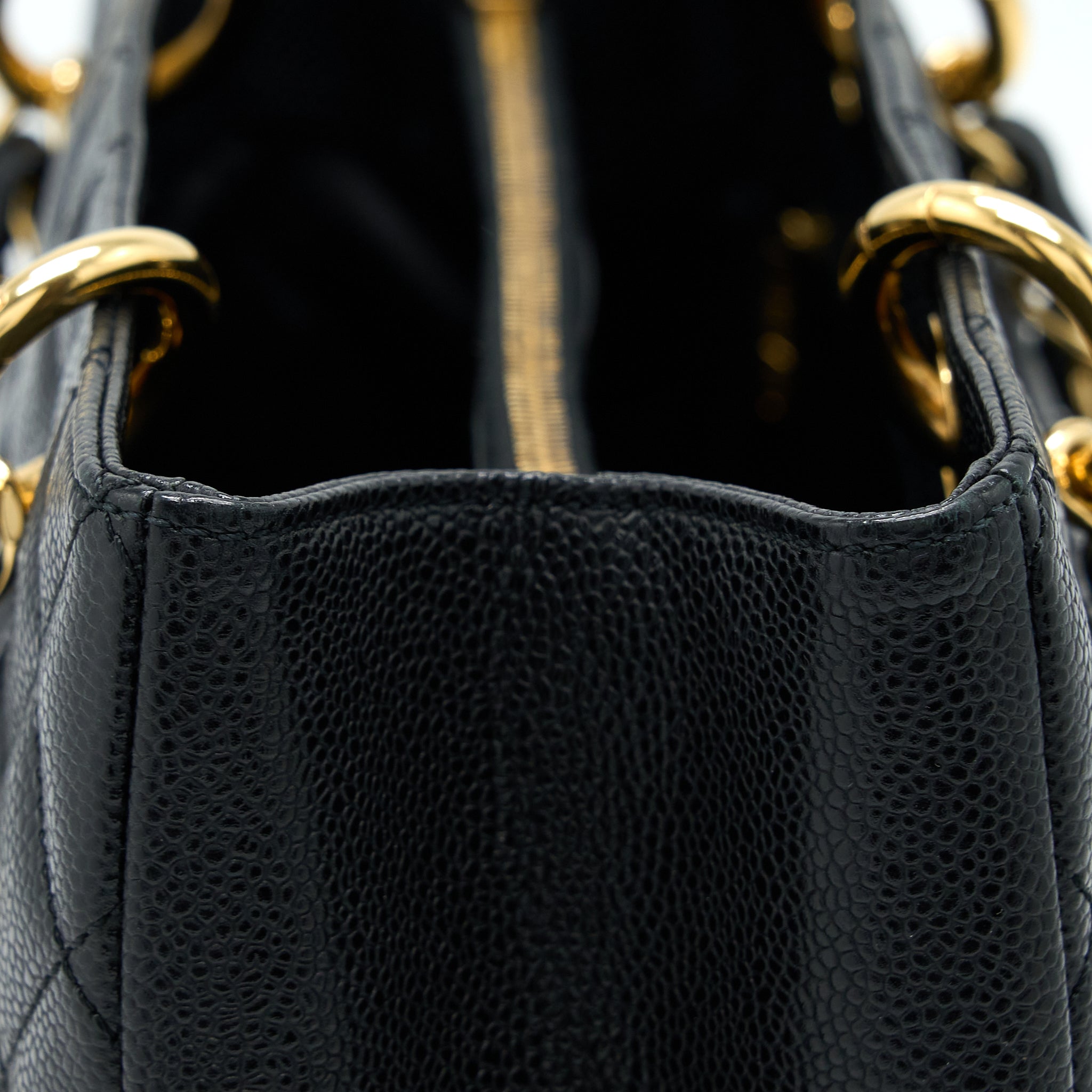 CHANEL GRAND SHOPPING TOTE / GST CAVIAR BLACK GHW