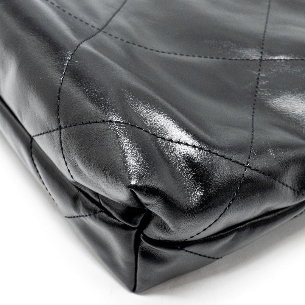 CHANEL SMALL 22 BAG SHINY CALFSKIN BLACK GHW (MICROCHIP)