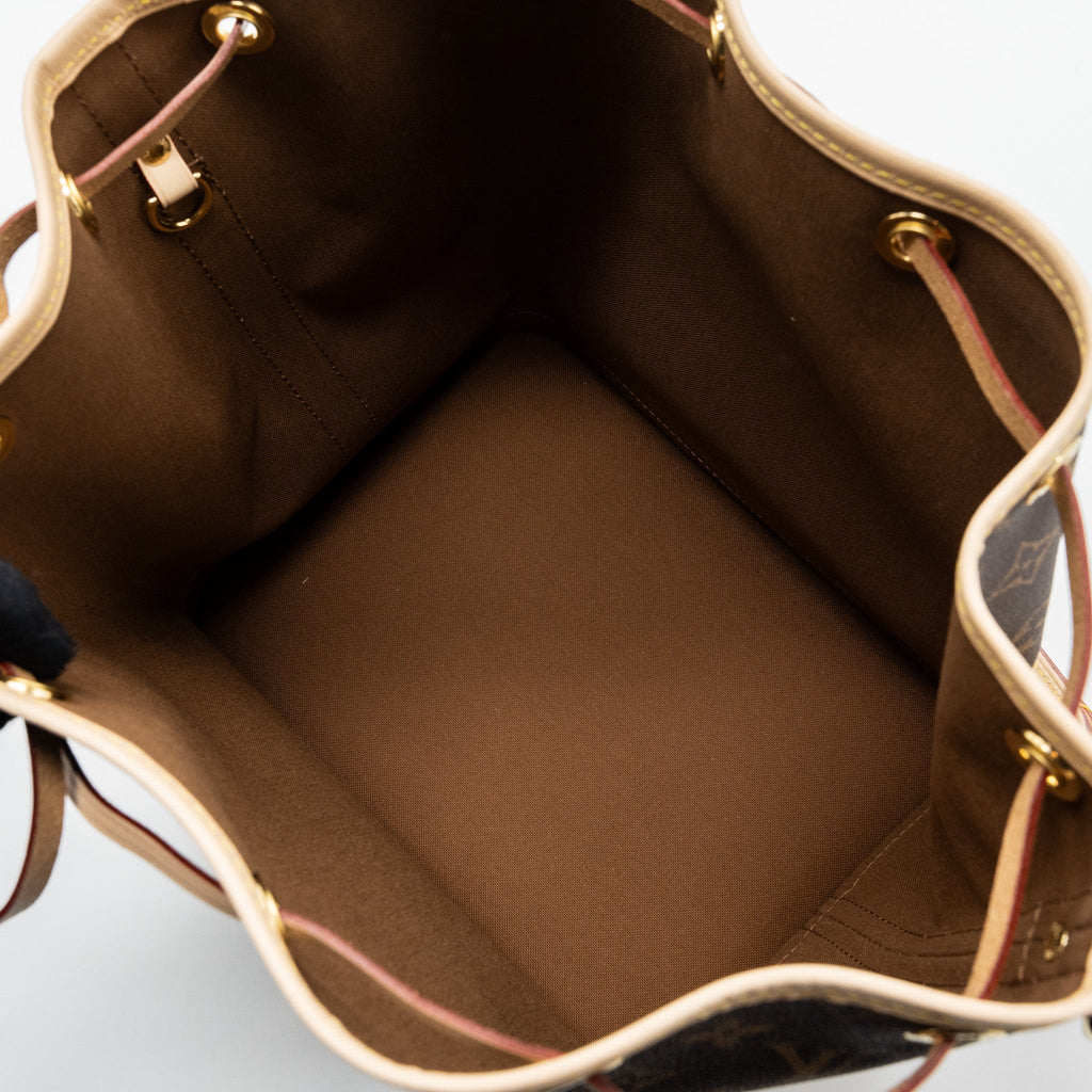 LOUIS VUITTON PETIT NOE MONOGRAM CANVAS GHW