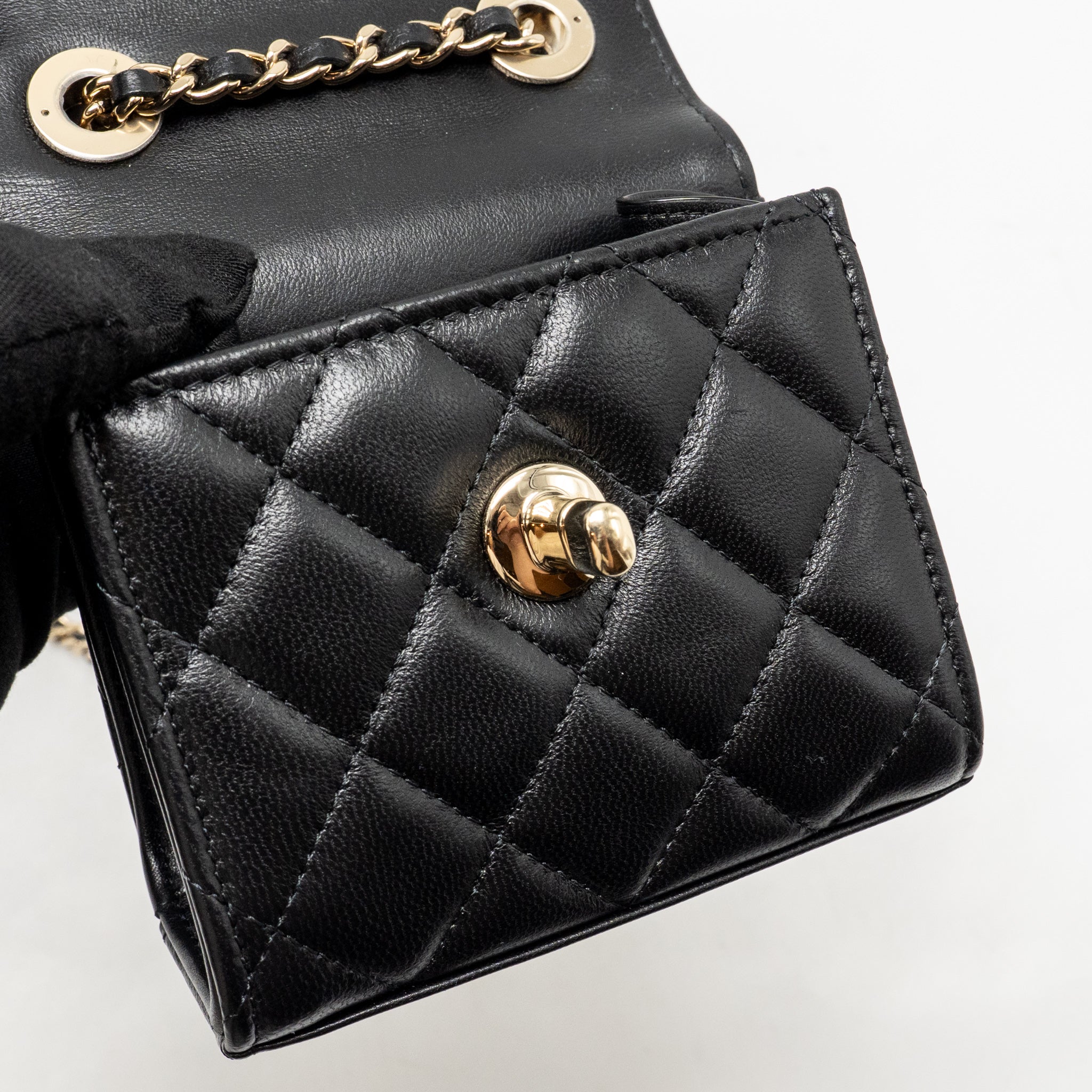 CHANEL MINI TRENDY CC CLUTCH WITH CHAIN LAMBSKIN BLACK LGHW