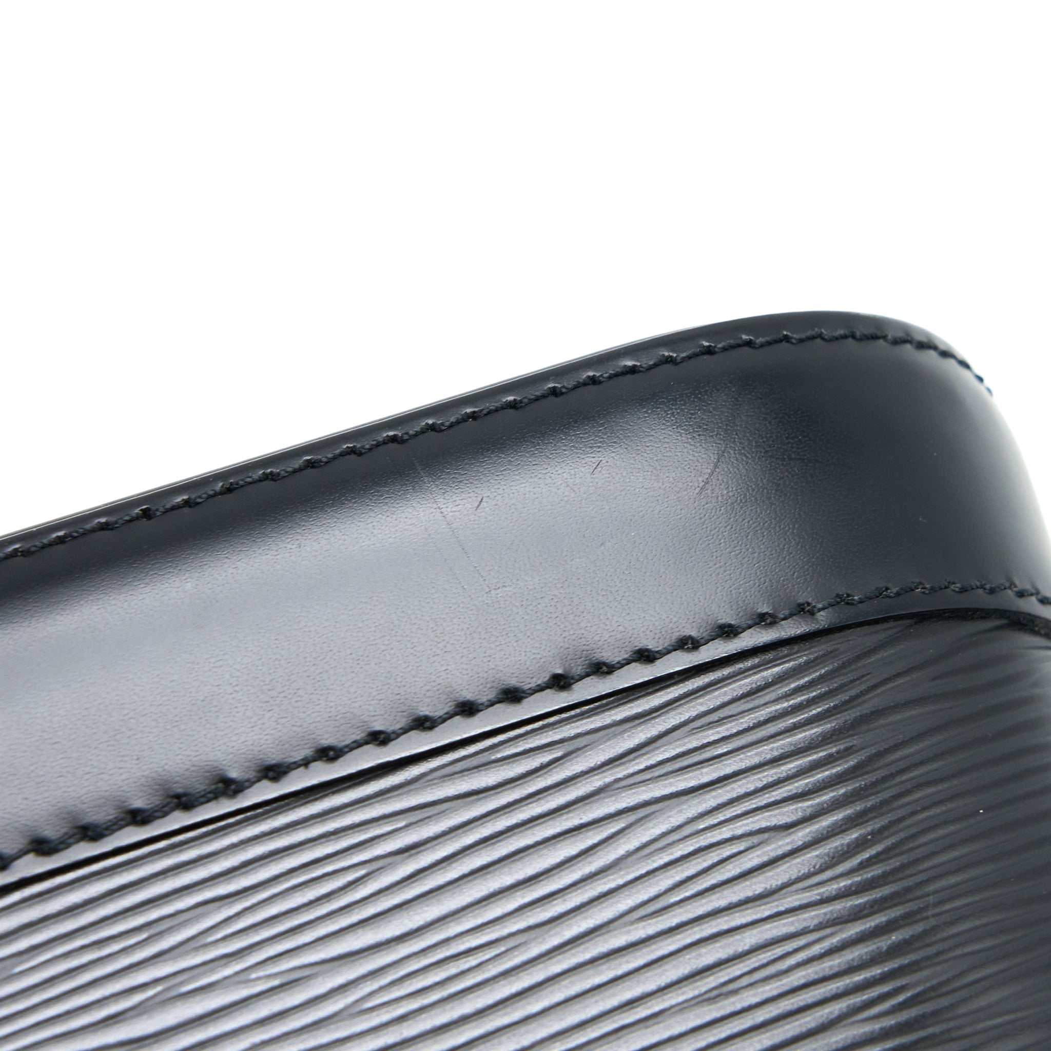 LOUIS VUITTON ALMA PM EPI BLACK SHW