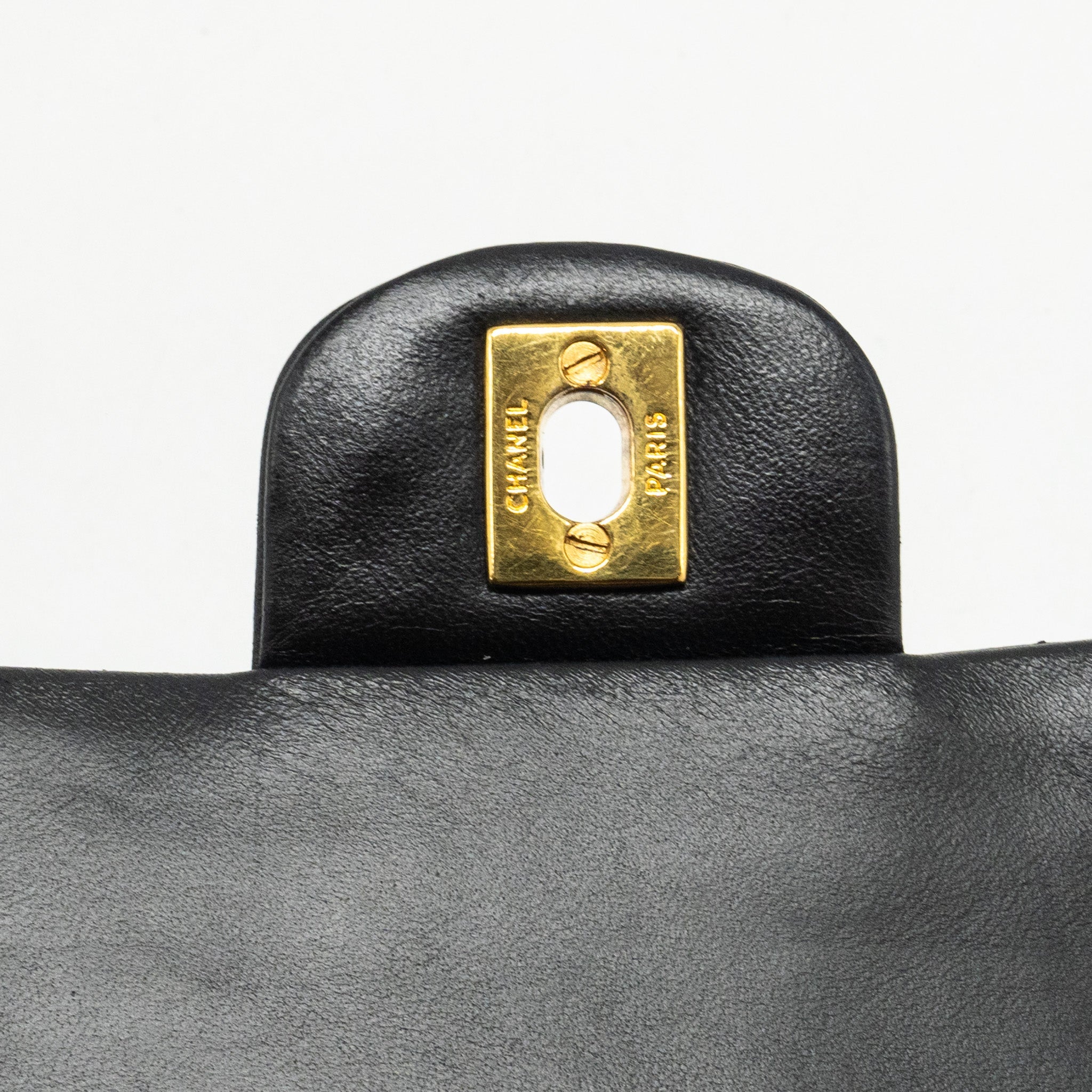 CHANEL VINTAGE MEDIUM CLASSIC DOUBLE FLAP BAG LAMBSKIN BLACK GHW