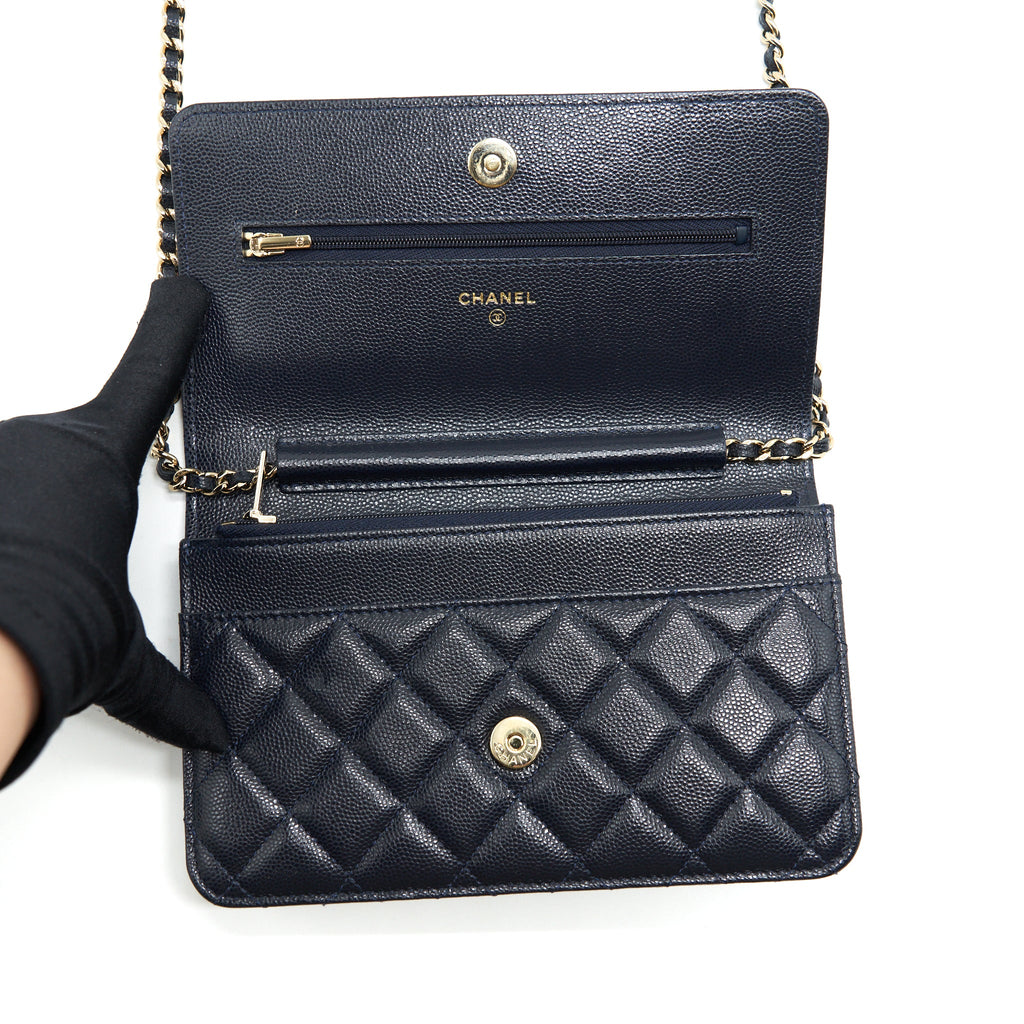 CHANEL CLASSIC WALLET ON CHAIN CAVIAR NAVY LGHW
