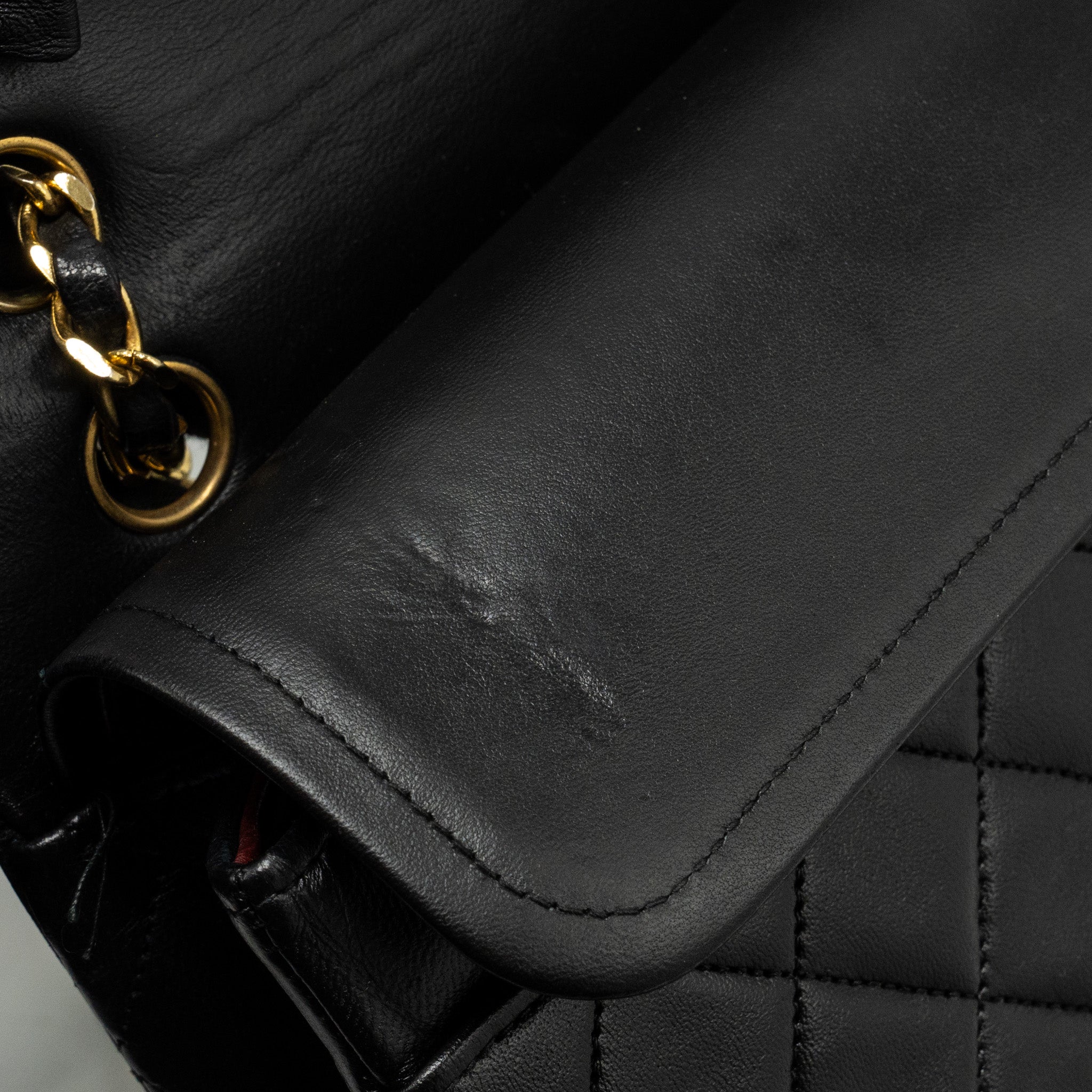 CHANEL VINTAGE MEDIUM CLASSIC DOUBLE FLAP BAG LAMBSKIN BLACK GHW
