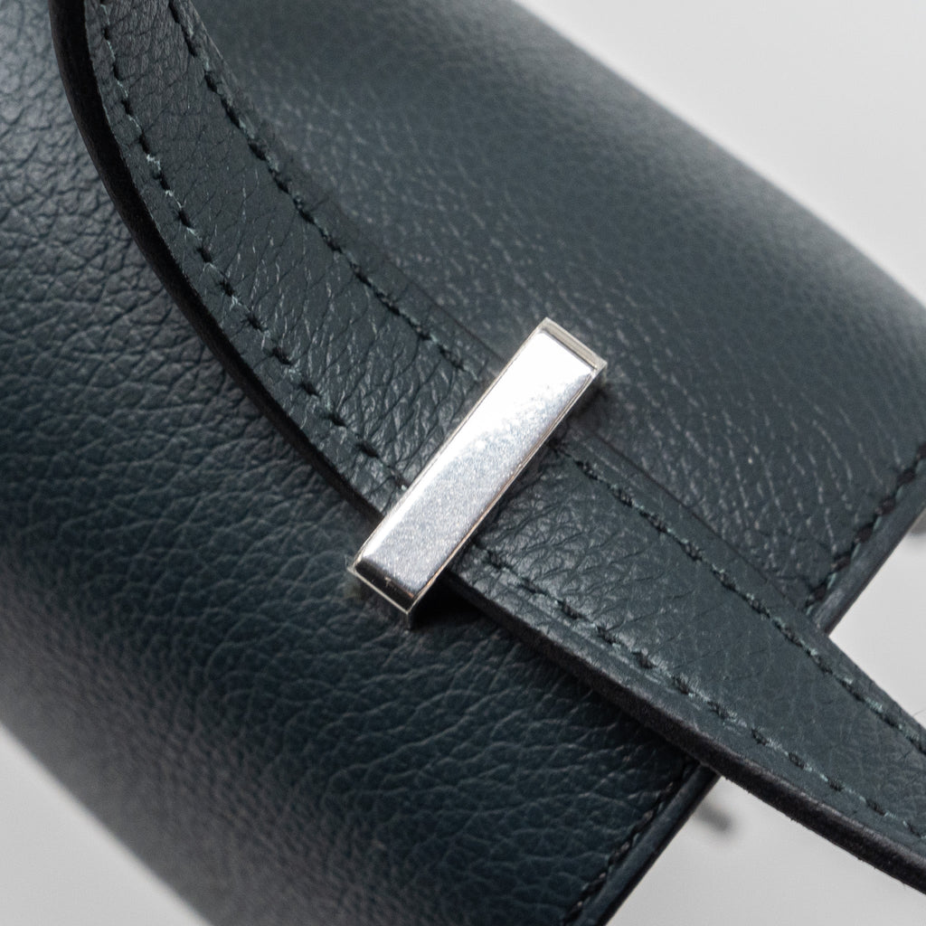 HERMES MINI CONSTANCE EVERCOLOR / ALLIGATOR BUCKLE VERT ROUSSEAU / VERT JADE SHW