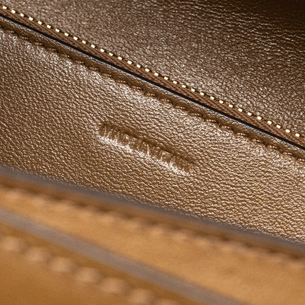 CELINE MEDIUM CLASSIC BOX BAG CALFSKIN CAMEL GHW