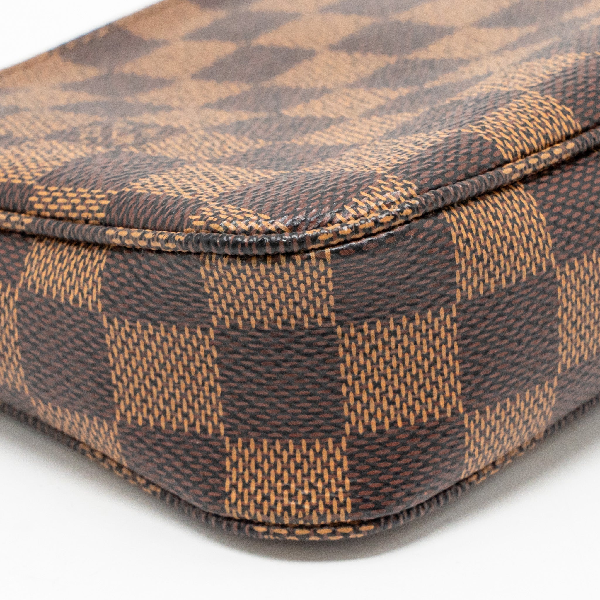 LOUIS VUITTON POCHETTE ACCESSOIRES DAMIER EBENE CANVAS GHW