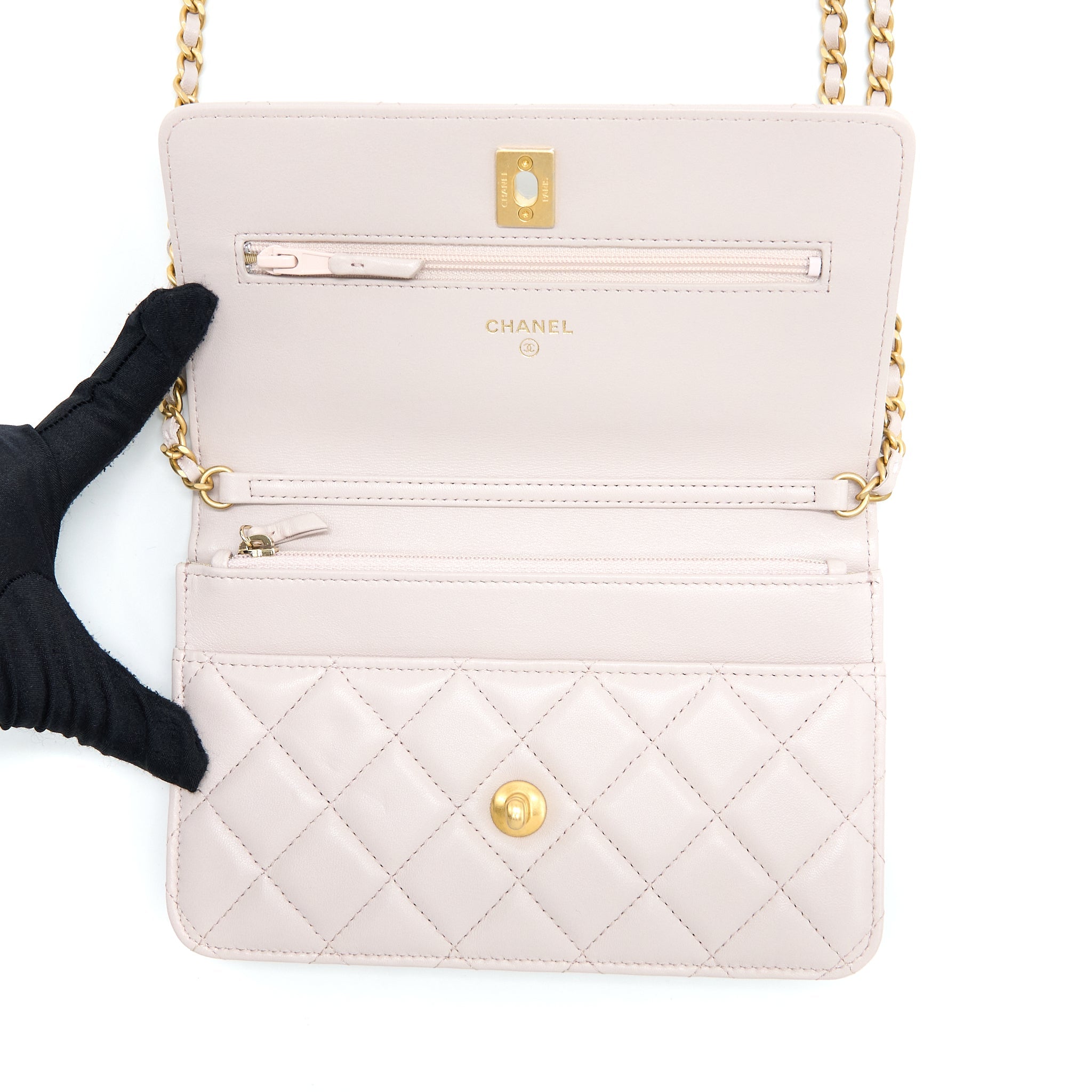 CHANEL PEARL CRUSH WALLET ON CHAIN LAMBSKIN LIALIC/LIGHT PURPLE BRUSHED GHW (MICROCHIP)