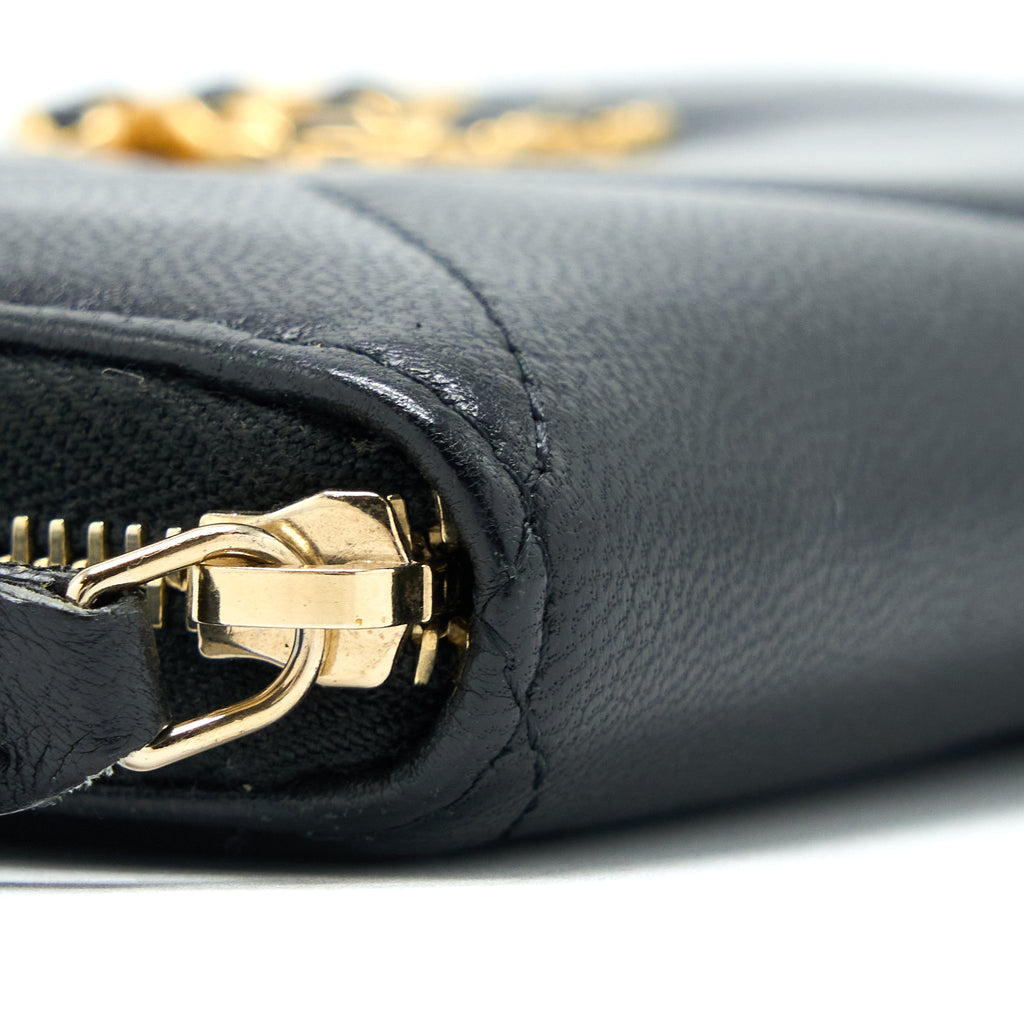 CHANEL 19 ZIP WALLET GOATSKIN BLACK GHW