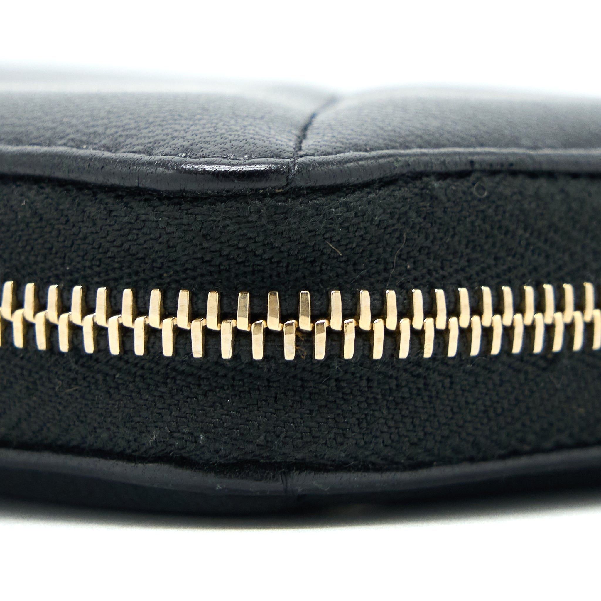 CHANEL 19 ZIP WALLET GOATSKIN BLACK GHW