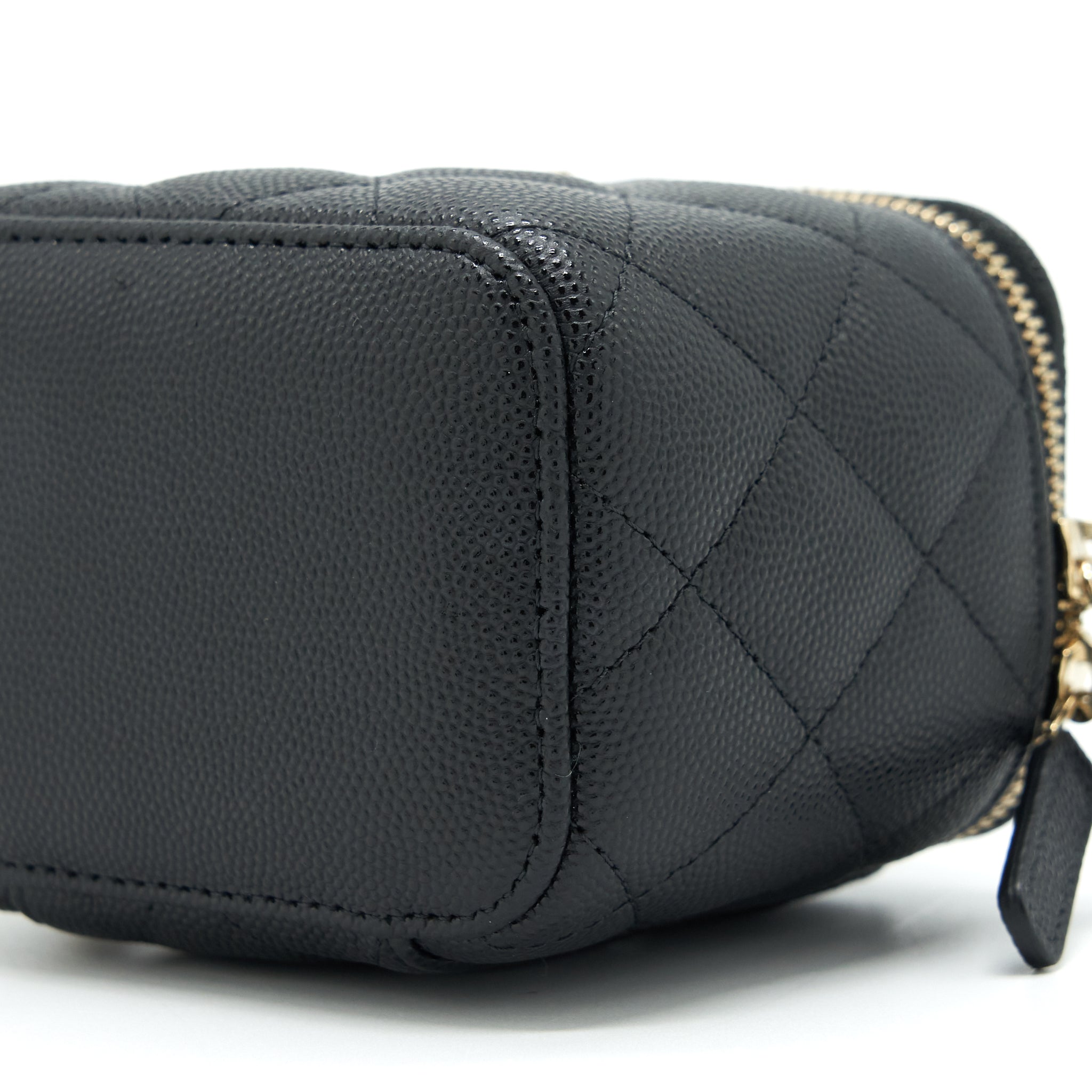 CHANEL MINI VANITY WITH CHAIN CAVIAR BLACK LGHW