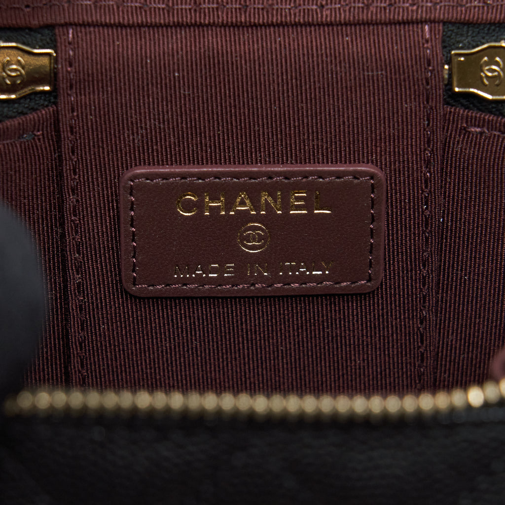 CHANEL MINI VANITY WITH CHAIN CAVIAR BLACK LGHW
