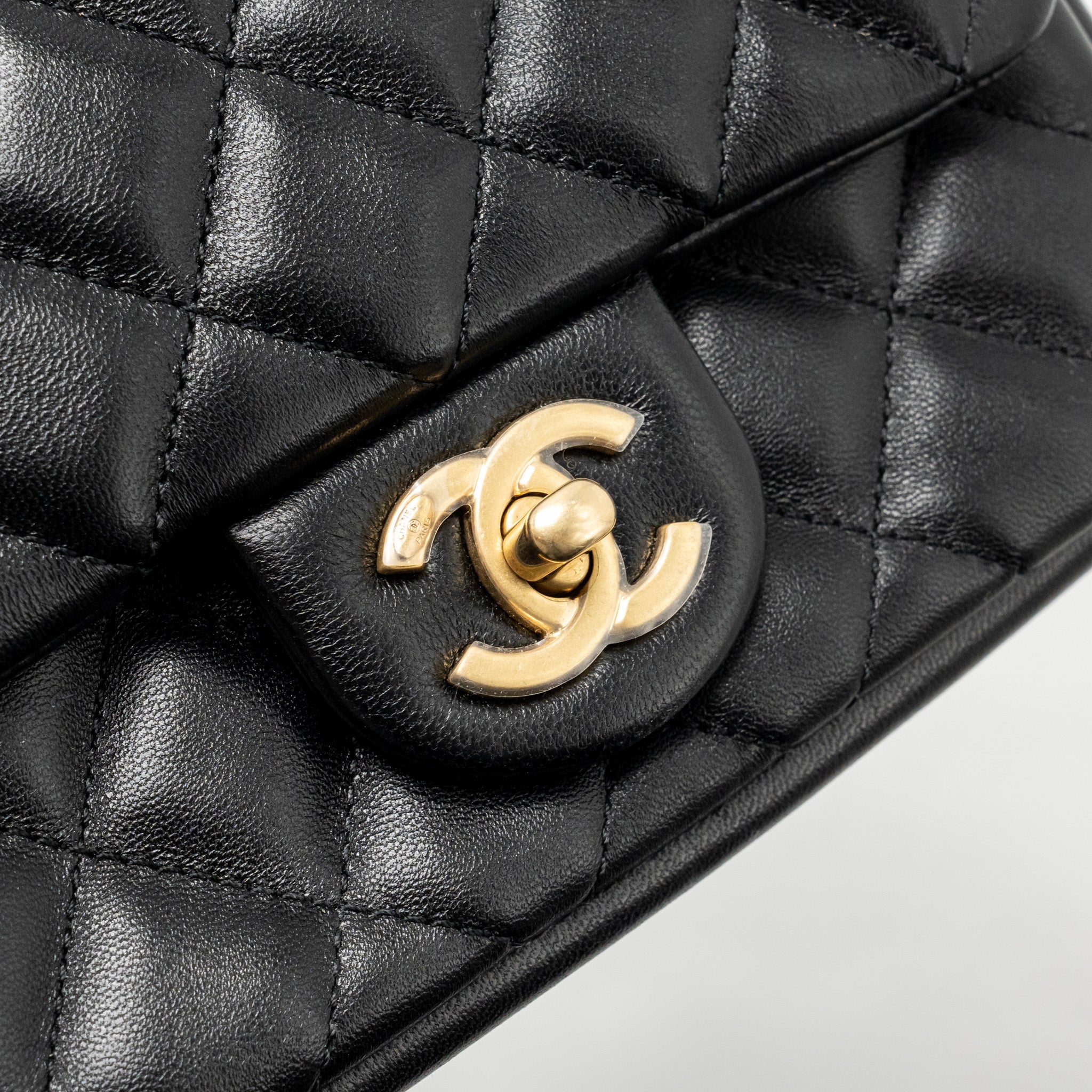 CHANEL 24P PEARL CHAIN MINI FLAP BAG LAMBSKIN BLACK GHW (MICROCHIP)