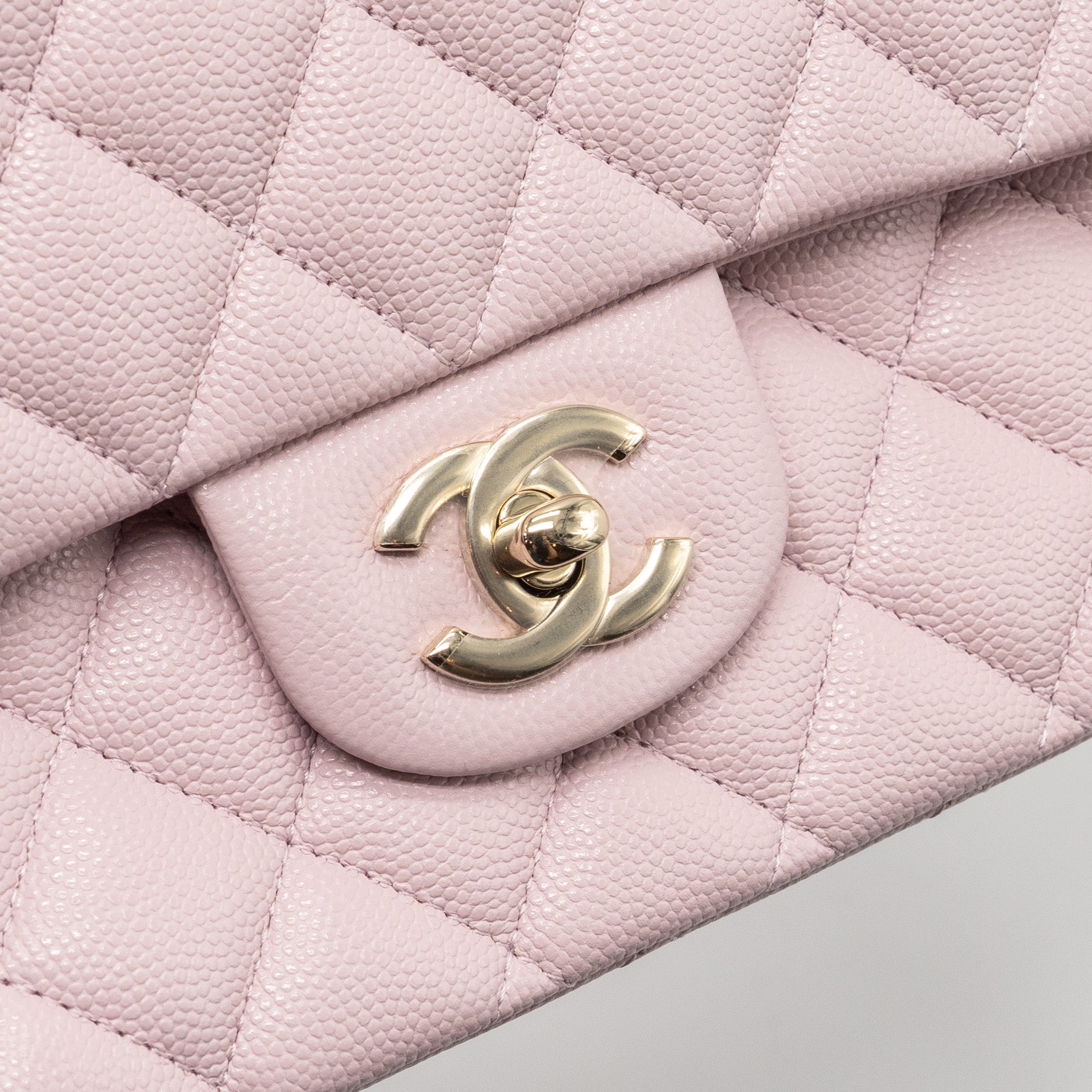 CHANEL 21S MEDIUM CLASSIC DOUBLE FLAP BAG CAVIAR LIGHT PINK LGWH