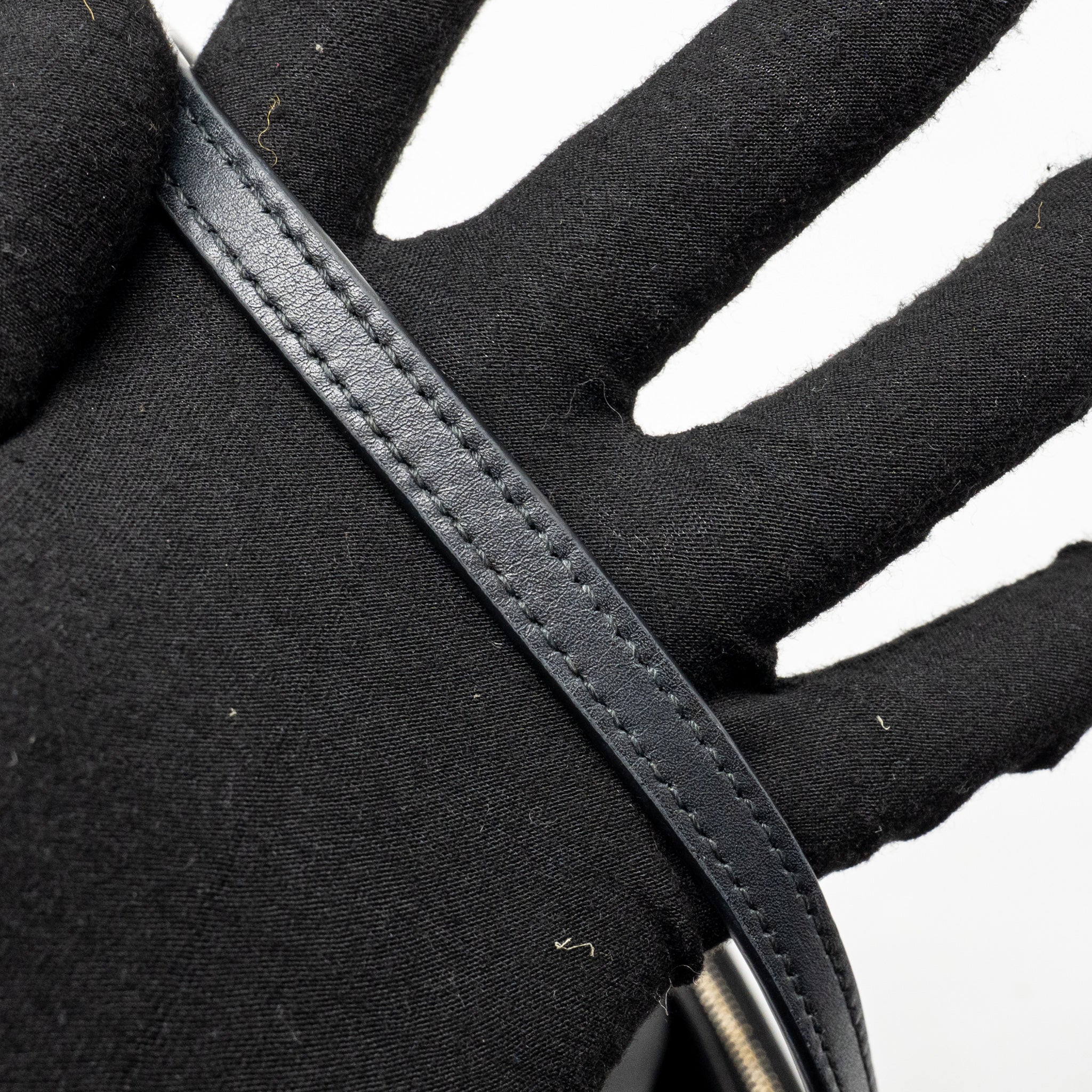 BALENCIAGA RODEO SLING POCHETTE CALFSKIN BLACK GHW