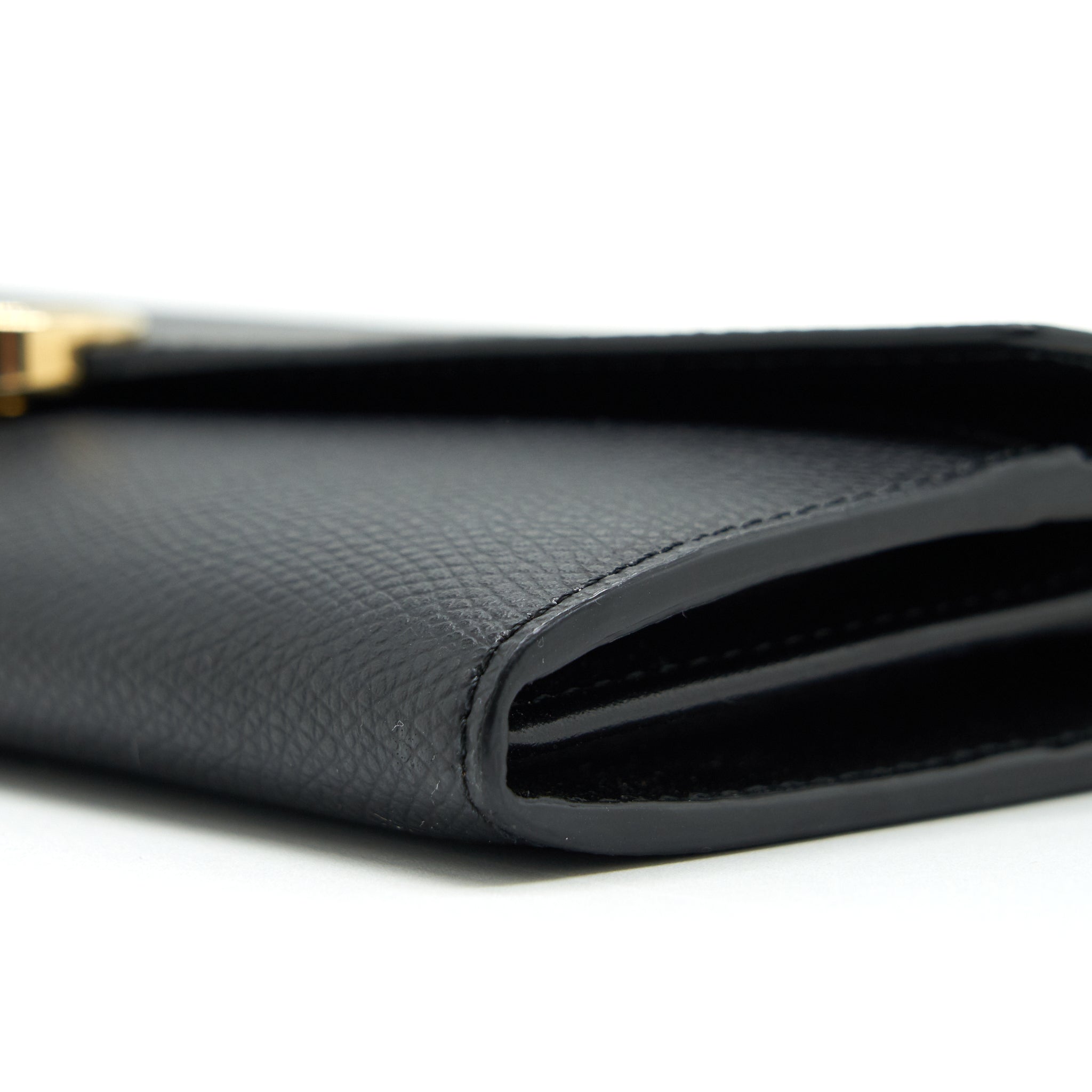 FENDI GRAINED CALFSKIN WALLET WITH CHAIN BLACK GHW