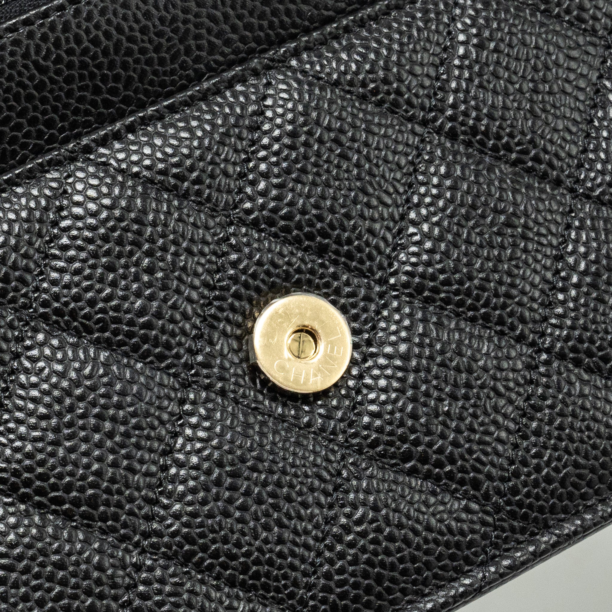 CHANEL CLASSIC WALLET ON CHAIN CAVIAR BLACK GHW (MICROCHIP)