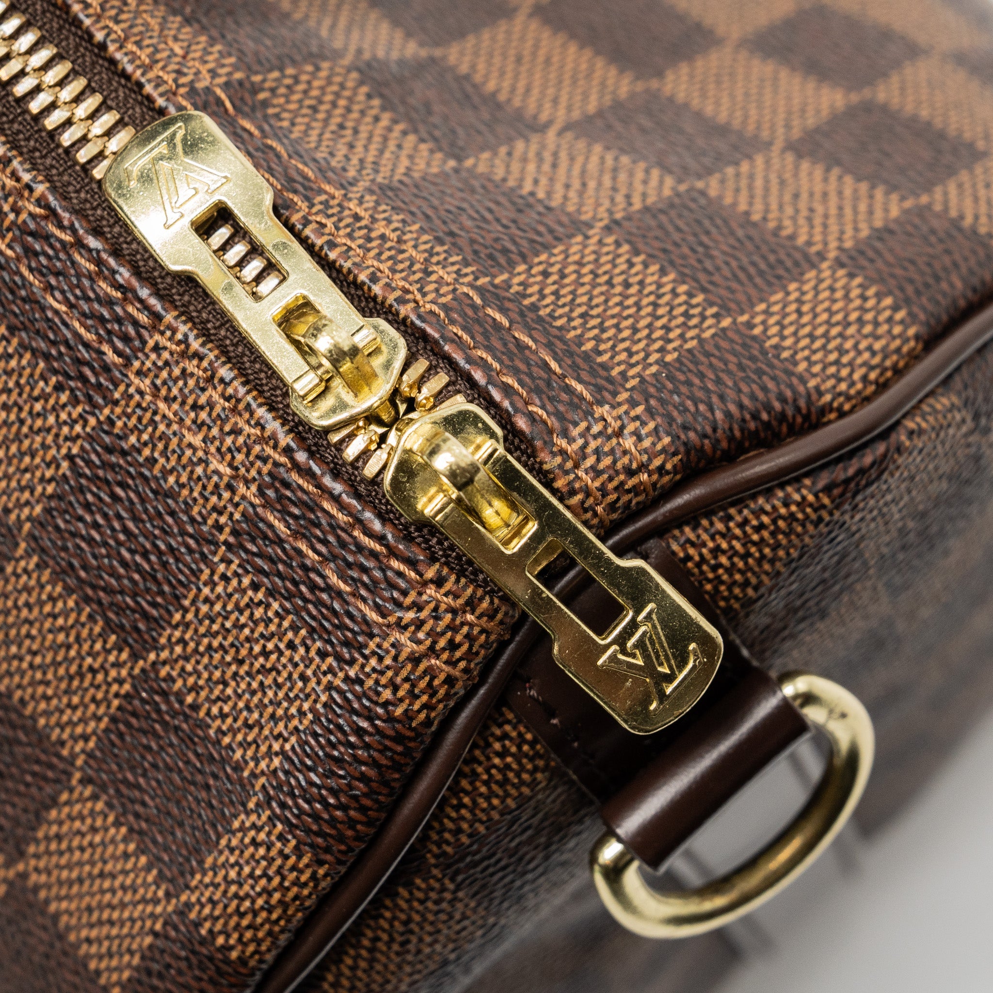 LOUIS VUITTON SPEEDY 30 BANDOULIERE DAMIER EBENE CANVAS GHW