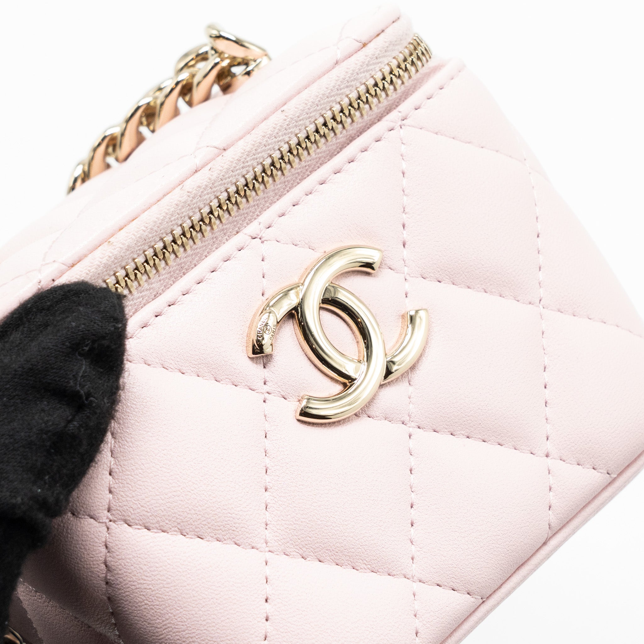 CHANEL MINI VANITY CASE WITH GIANT CHAIN LAMBSKIN PINK LGHW