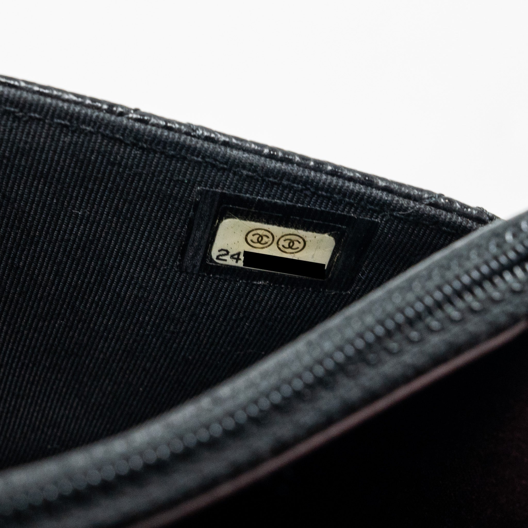 CHANEL CLASSIC WALLET ON CHAIN CAVIAR BLACK GHW