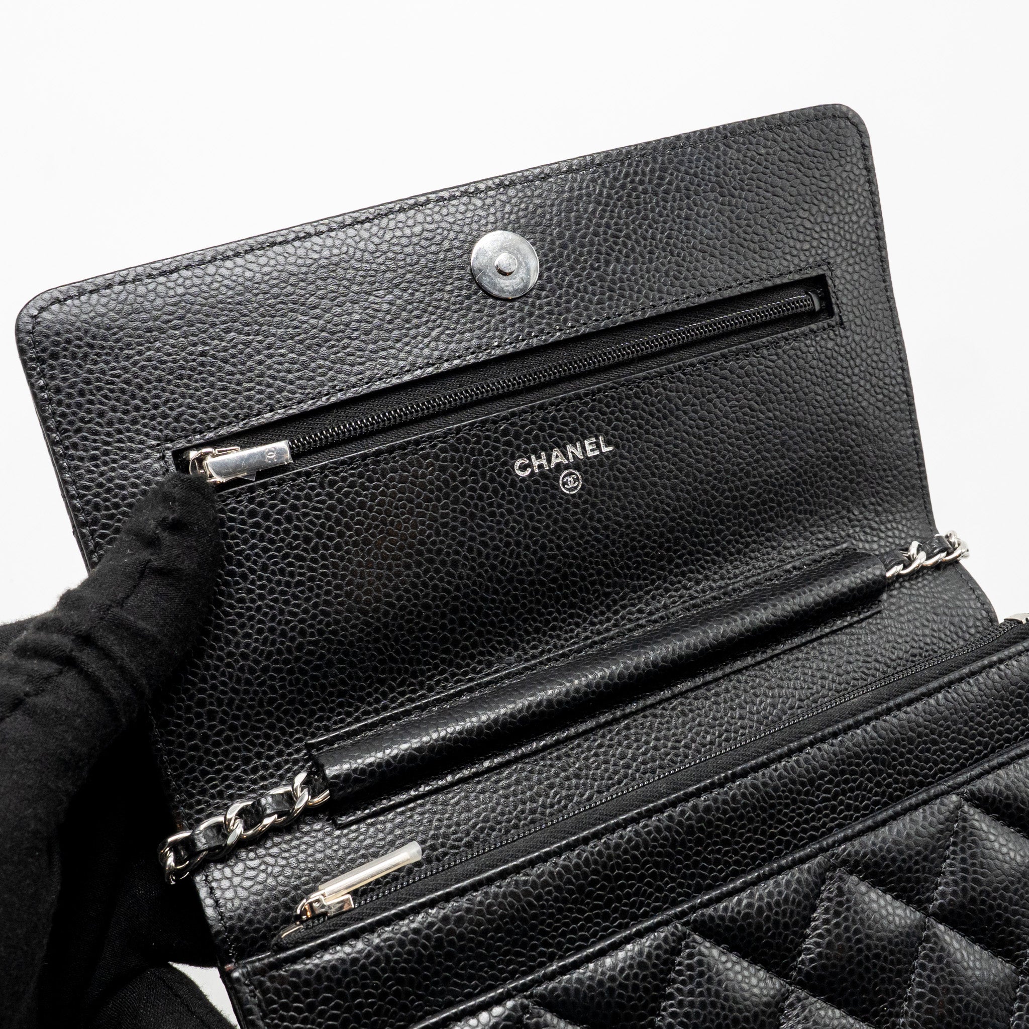 CHANEL CLASSIC WALLET ON CHAIN CAVIAR BLACK SHW (MICROCHIP)