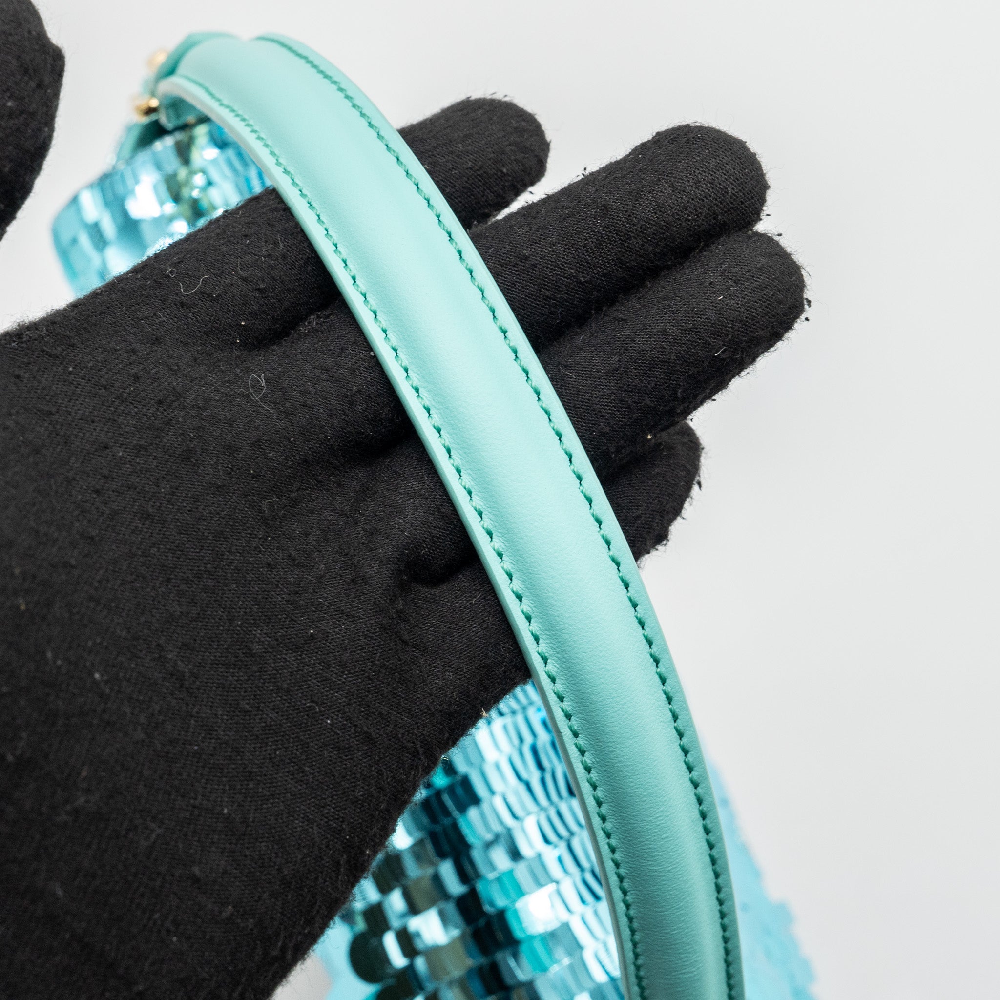 FENDI BAGUETTE BAG SEQUIN / LEATHER BLUE GHW