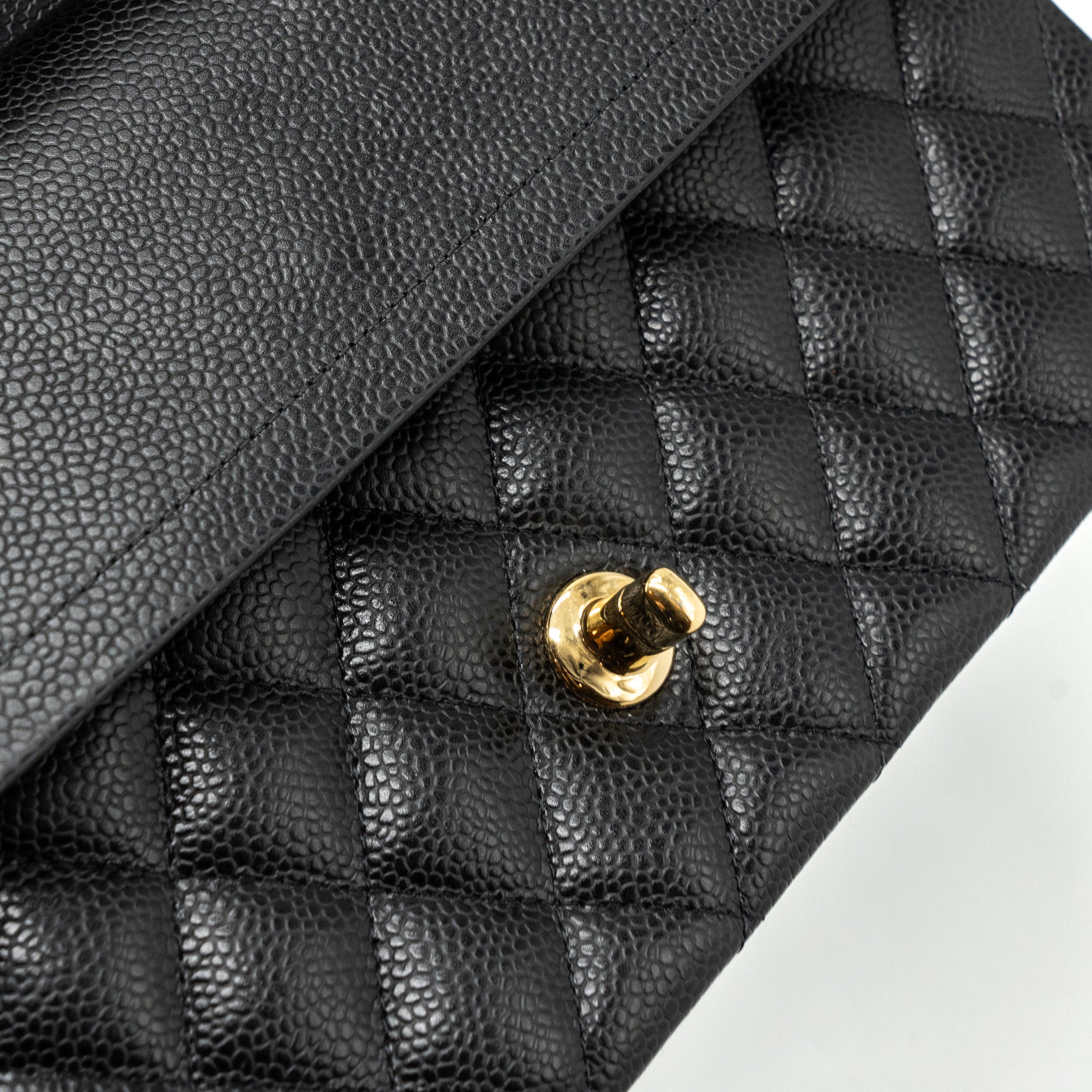 CHANEL MEDIUM CLASSIC DOUBLE FLAP BAG CAVIAR BLACK GHW
