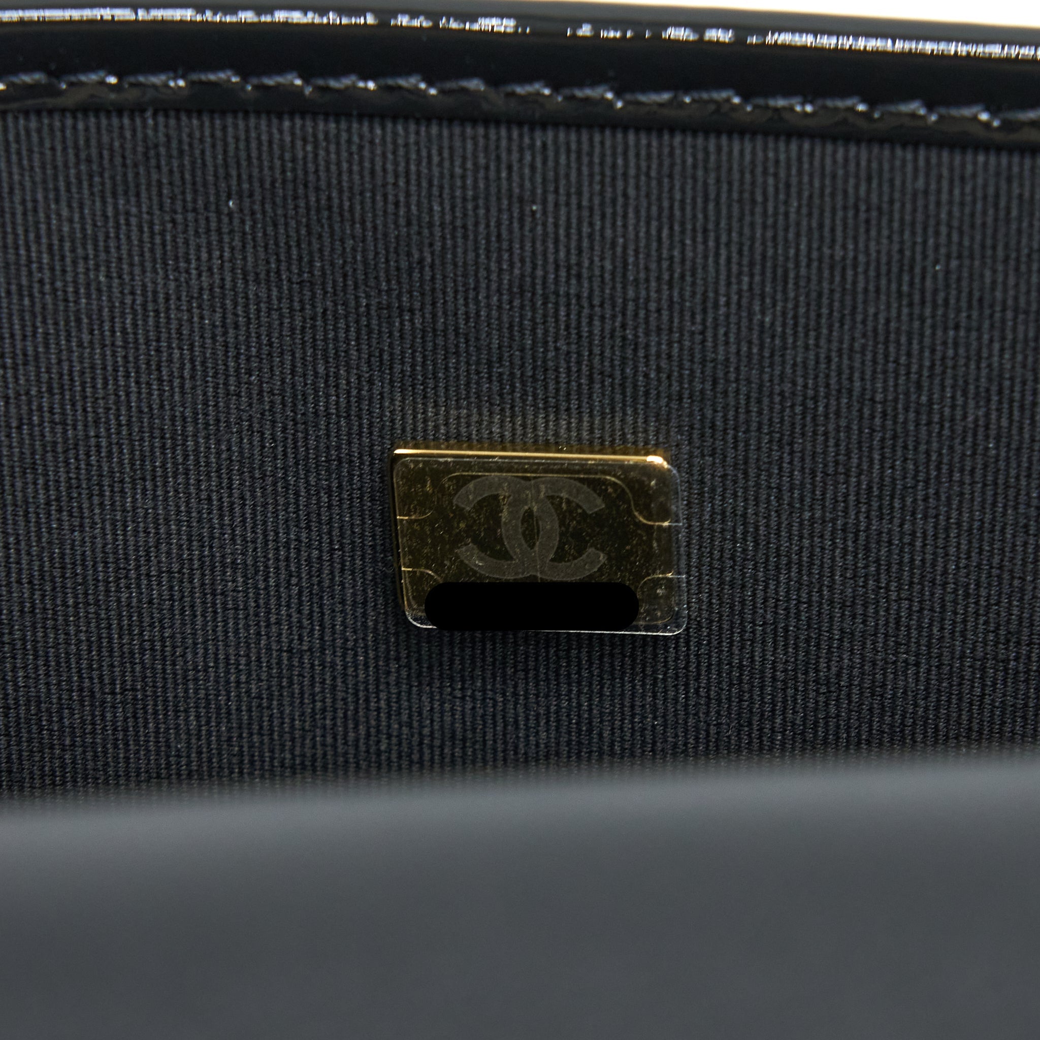 CHANEL 22K LARGE BACKPACK PATENT BLACK BRUSHED GHW (MICROCHIP)
