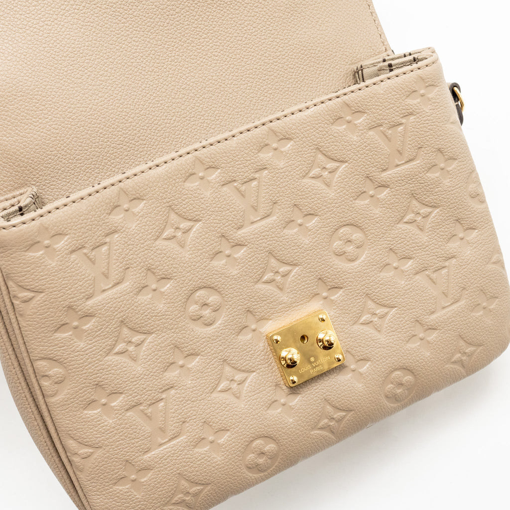 LOUIS VUITTON POCHETTE METIS MONOGRAM EMPREINTE TOURTERELLE GHW