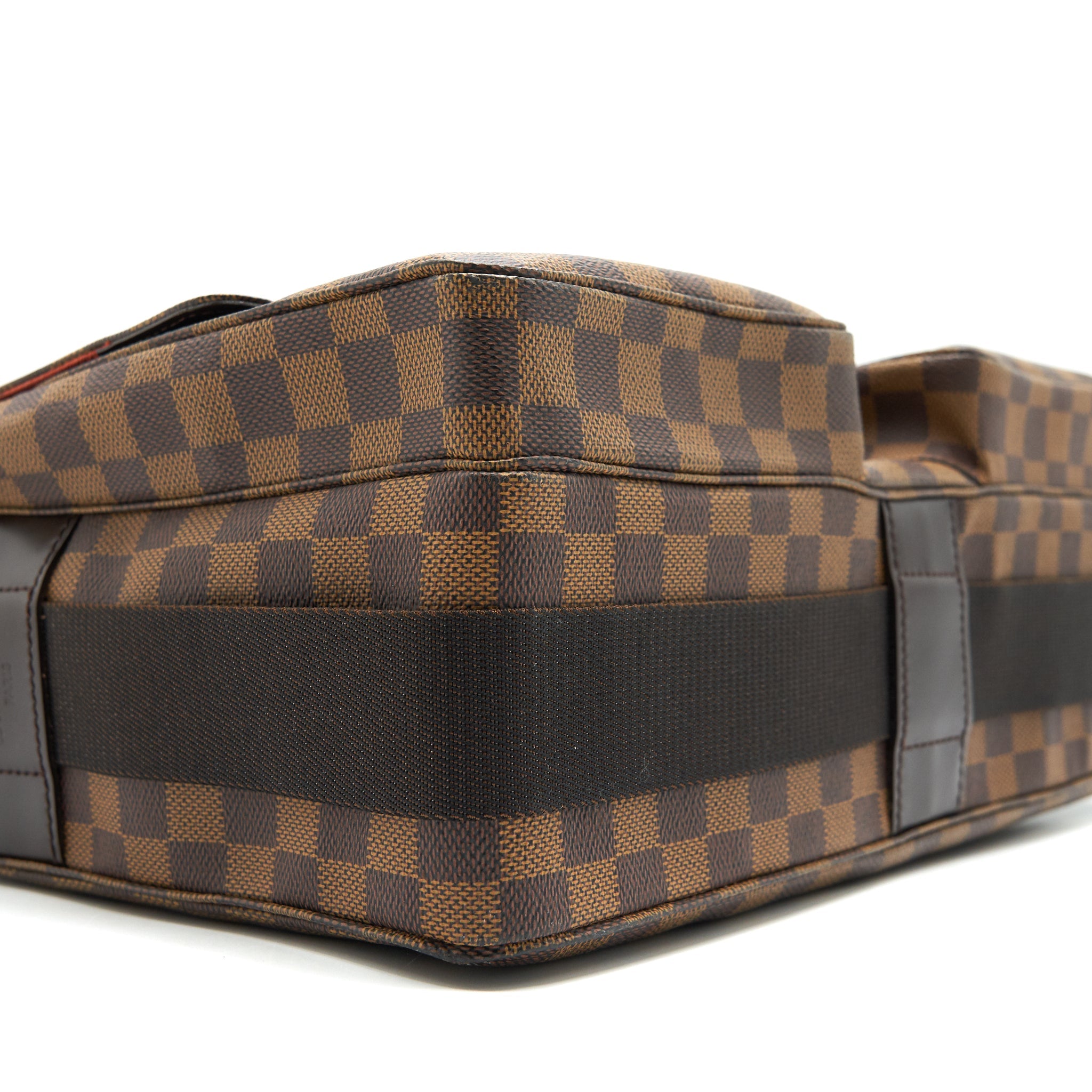 LOUIS VUITTON VINTAGE DAMIER EBENE MESSANGER BAG