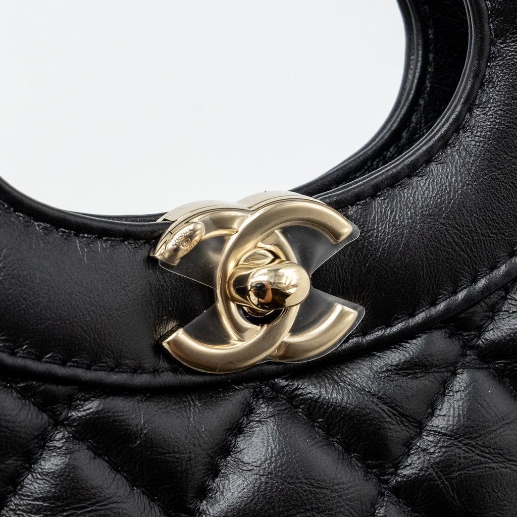 CHANEL 23A MINI 31 BAG CALFSKIN BLACK LGHW(MICROCHIP)