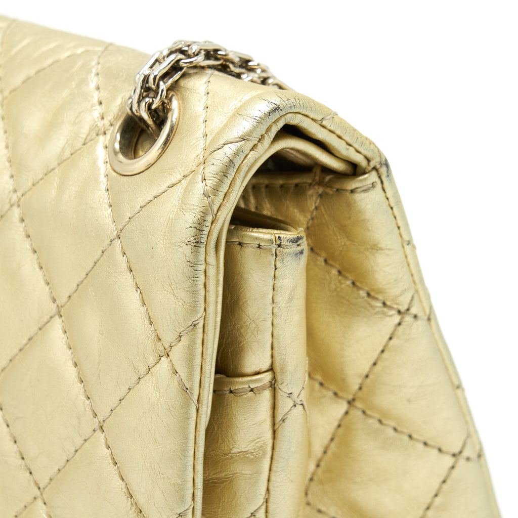 CHANEL 2.55 REISSUE 226 DOUBLE FLAP BAG GOLD GHW