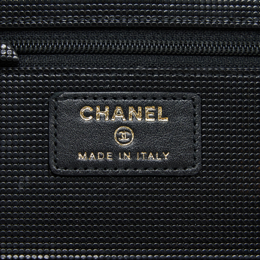 CHANEL LIMITED WALLET ON CHAIN CALFSKIN BLACK GHW