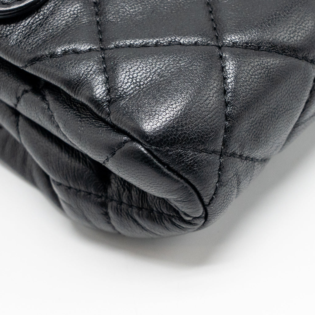 CHANEL 22C QUILTED FLAP BAG LAMBSKIN BLACK GHW (MICROCHIP)