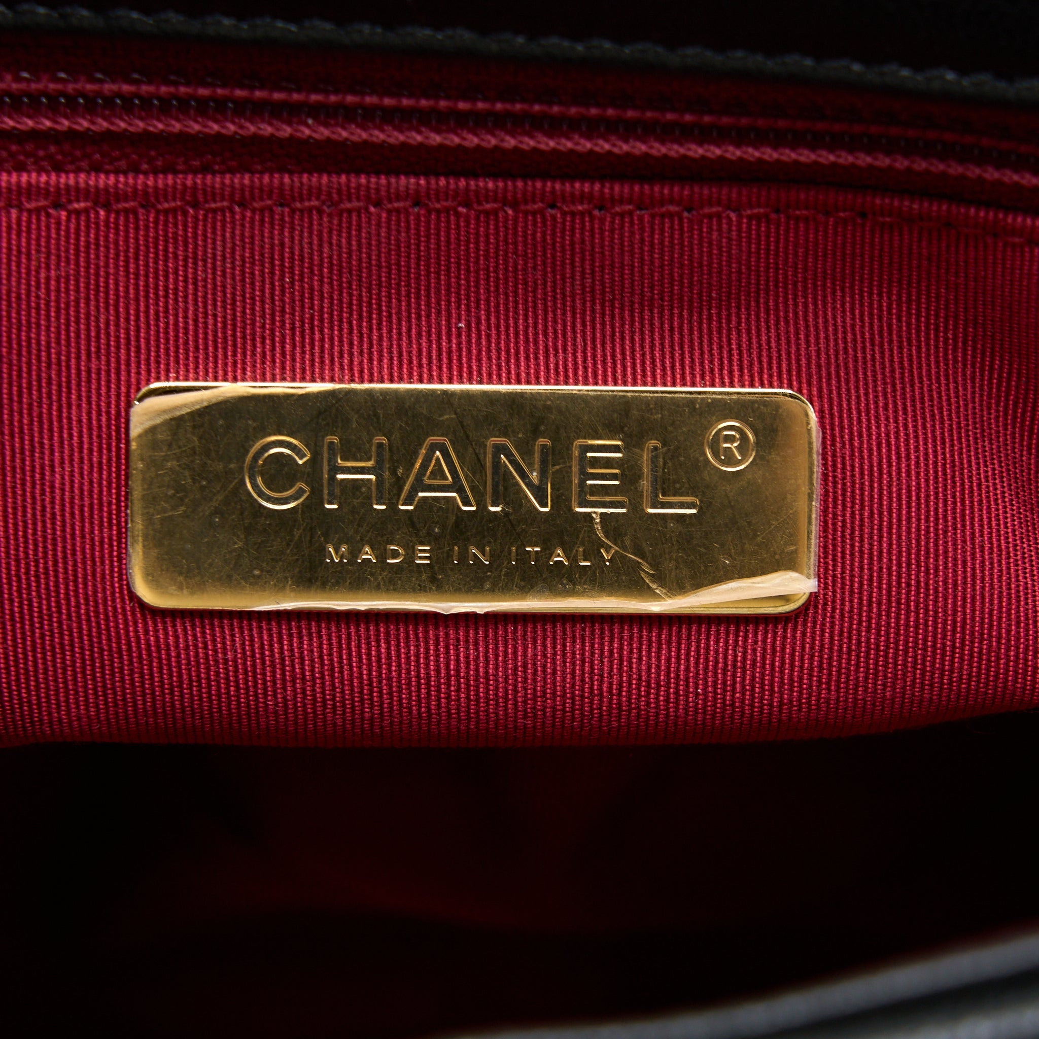 CHANEL SMALL 19 BAG GOATSKIN BLACK MULTICOLOURED HARDWARE