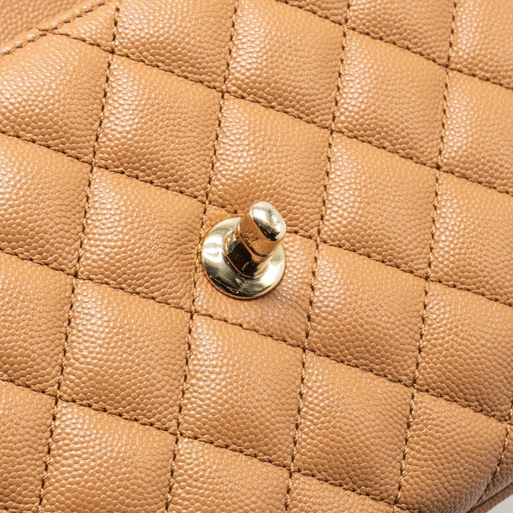 CHANEL 21P SMALL COCO HANDLE CAVIAR CARAMEL LGHW