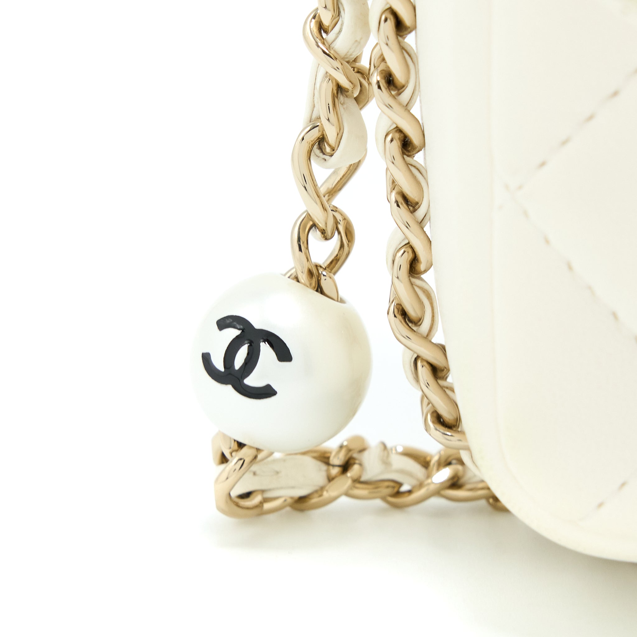 CHANEL SMALL PEARL LOGO CHAIN BAG LAMBSKIN WHITE LGHW