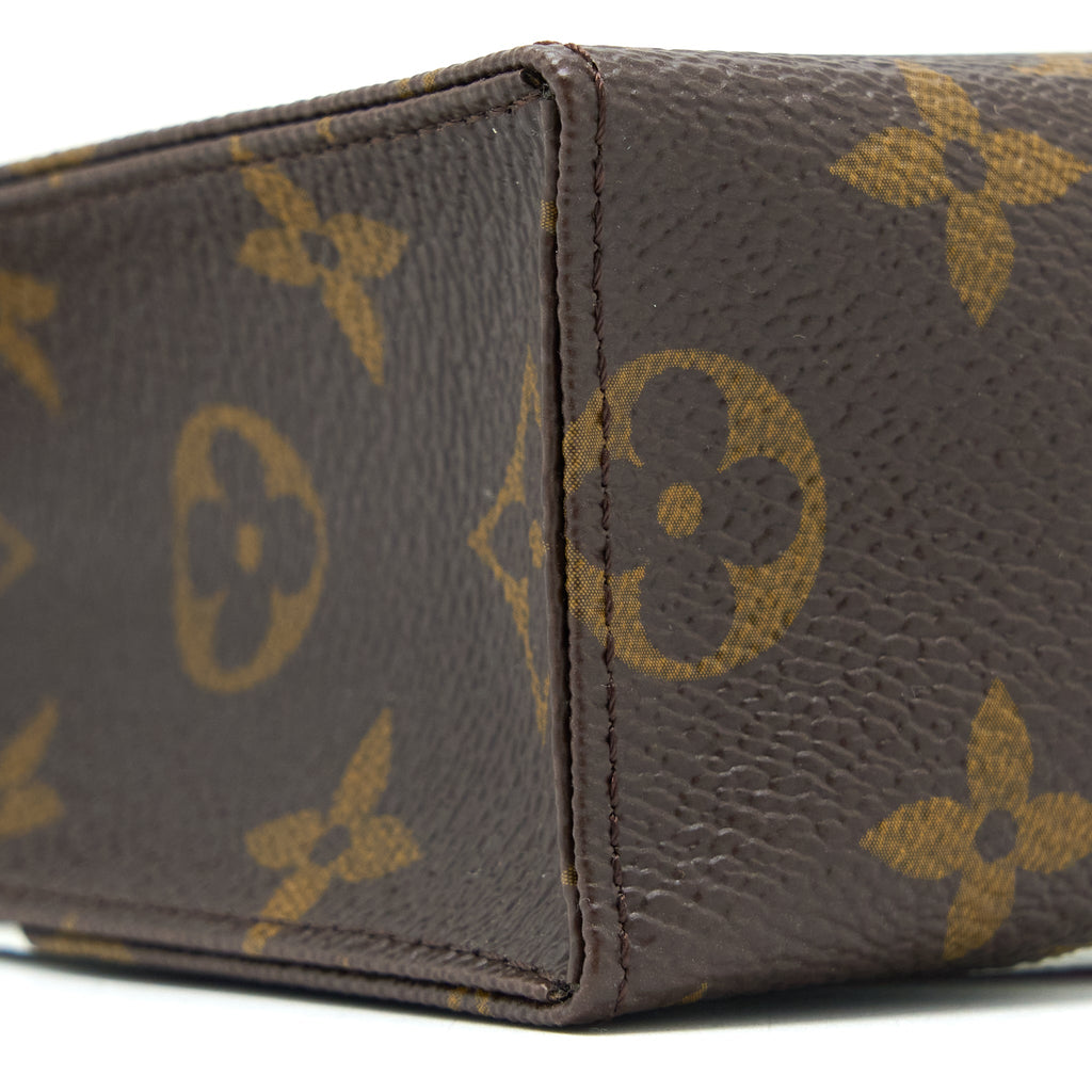 LOUIS VUITTON TOILETRY POCHETTE 26 GAME ON HEART MONOGRAM CANVAS GHW