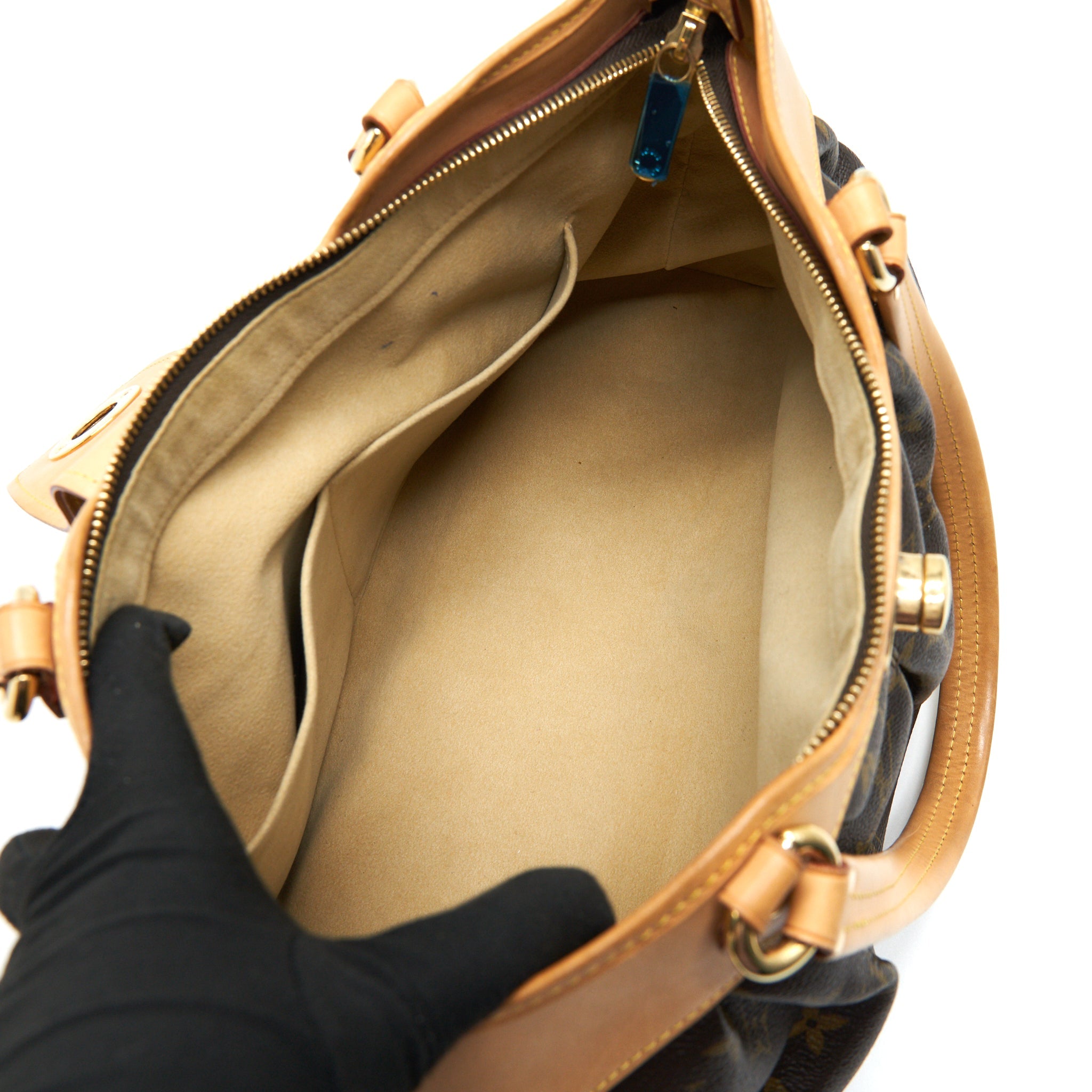LOUIS VUITTON BOETIE MM BAG MONOGRAM CANVAS