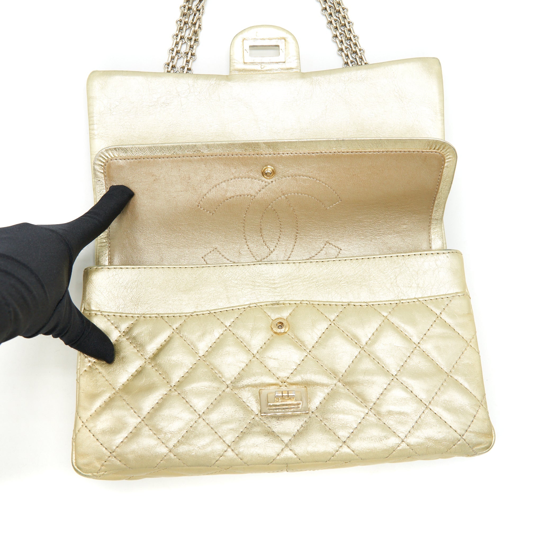 CHANEL 2.55 REISSUE 226 DOUBLE FLAP BAG GOLD GHW