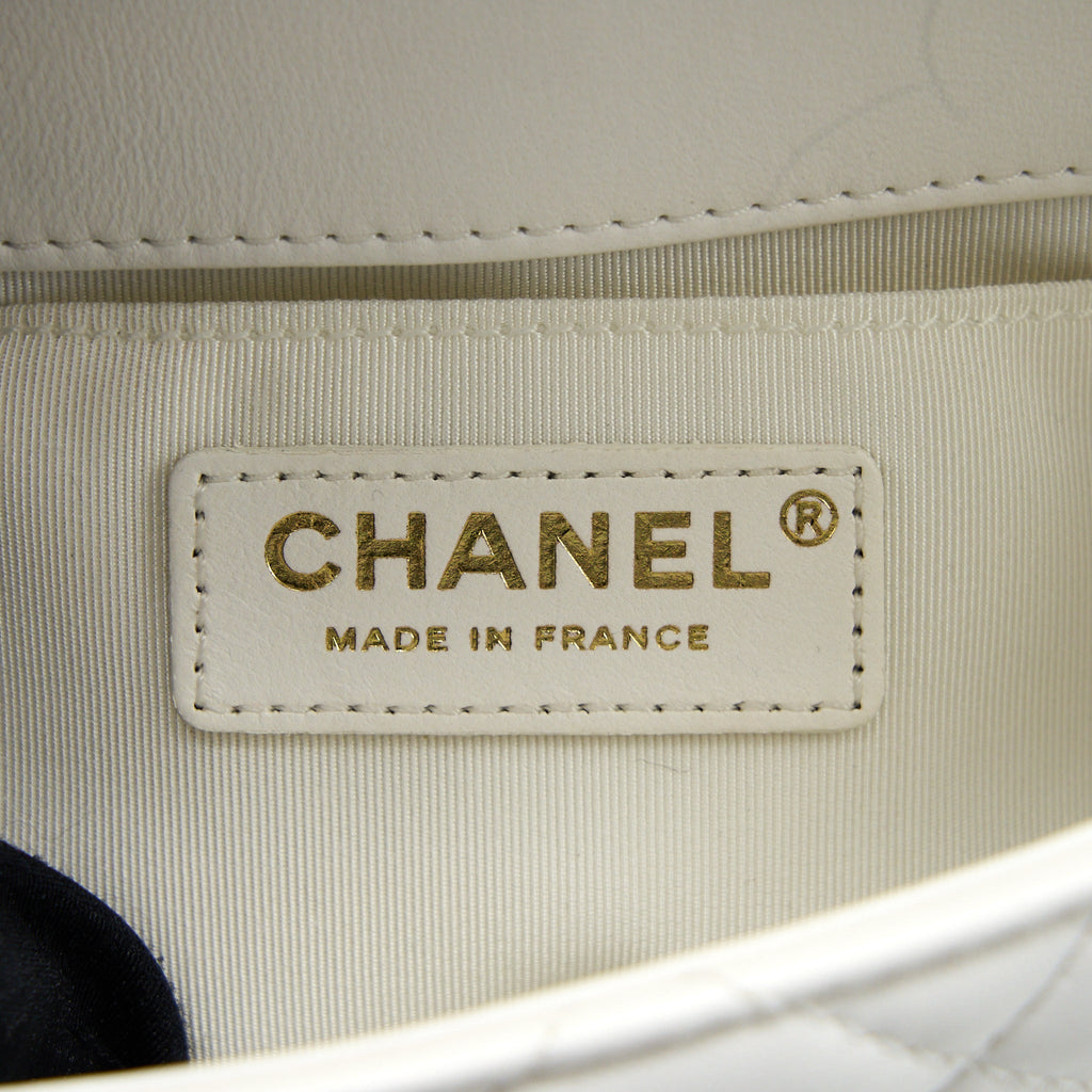 CHANEL SMALL PEARL LOGO CHAIN BAG LAMBSKIN WHITE LGHW