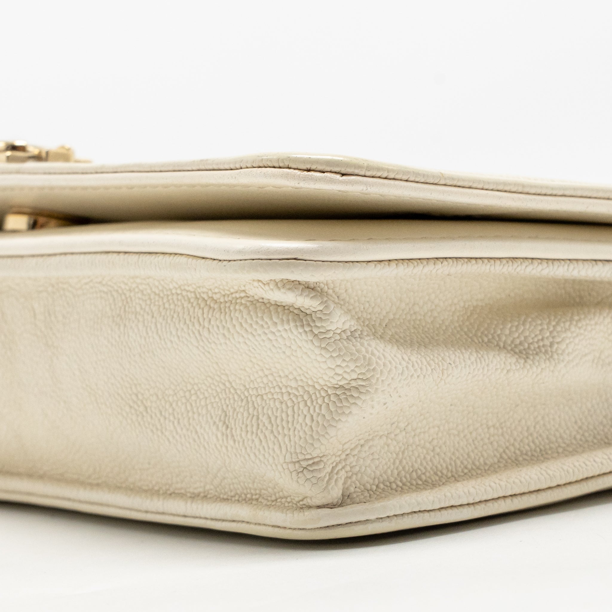 CHANEL BOY WALLET ON CHAIN CAVIAR WHITE LGHW