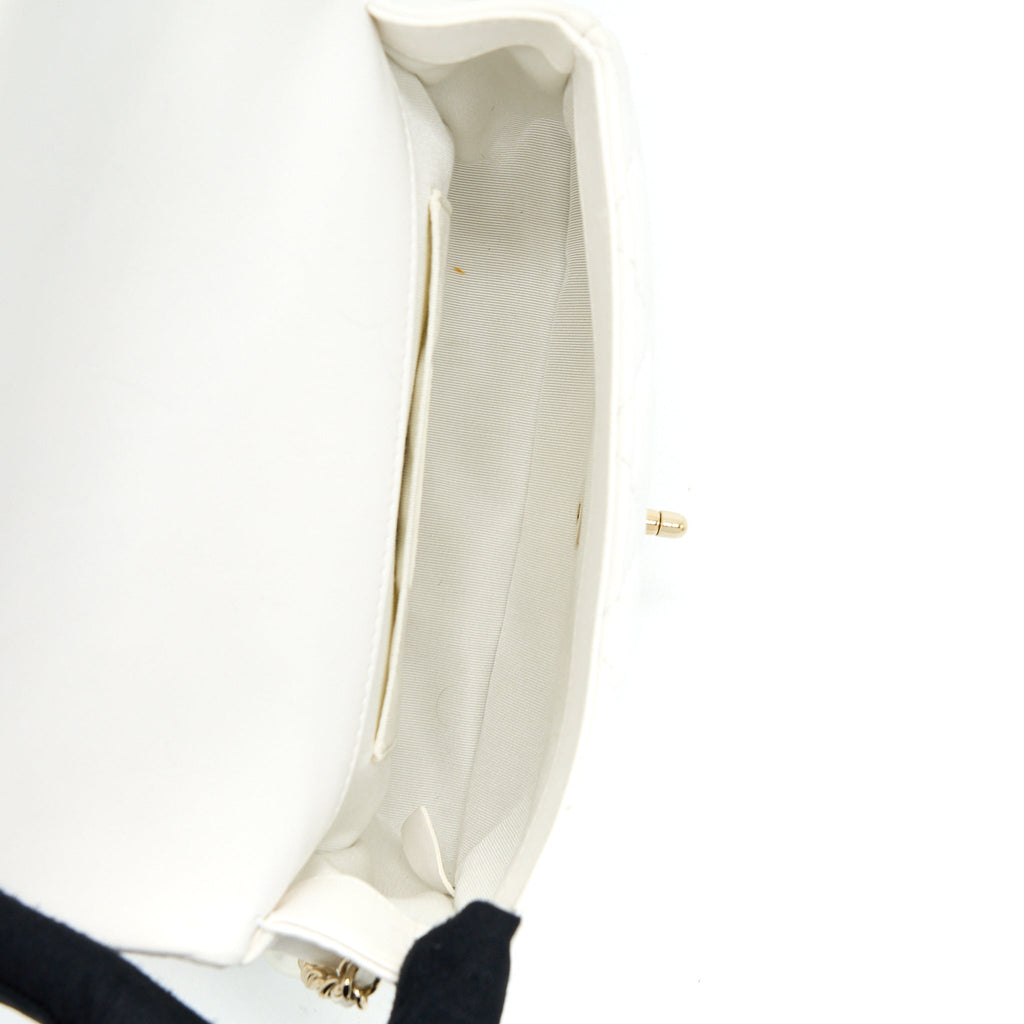 CHANEL SMALL PEARL LOGO CHAIN BAG LAMBSKIN WHITE LGHW
