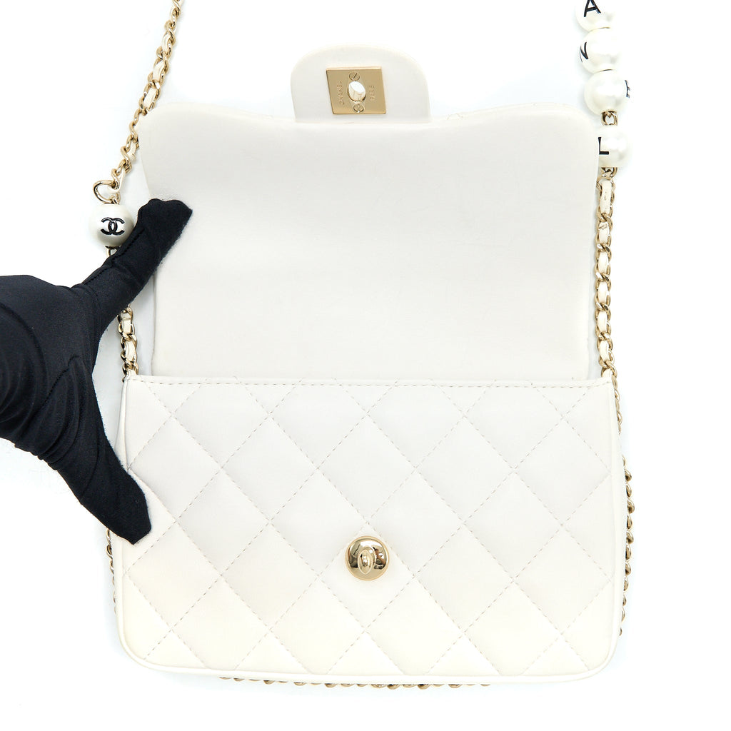 CHANEL SMALL PEARL LOGO CHAIN BAG LAMBSKIN WHITE LGHW