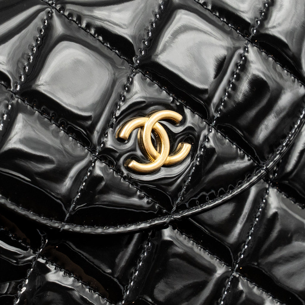 CHANEL 23K HOOP BAG PATENT LEATHER BLACK GHW (MICROCHIP)