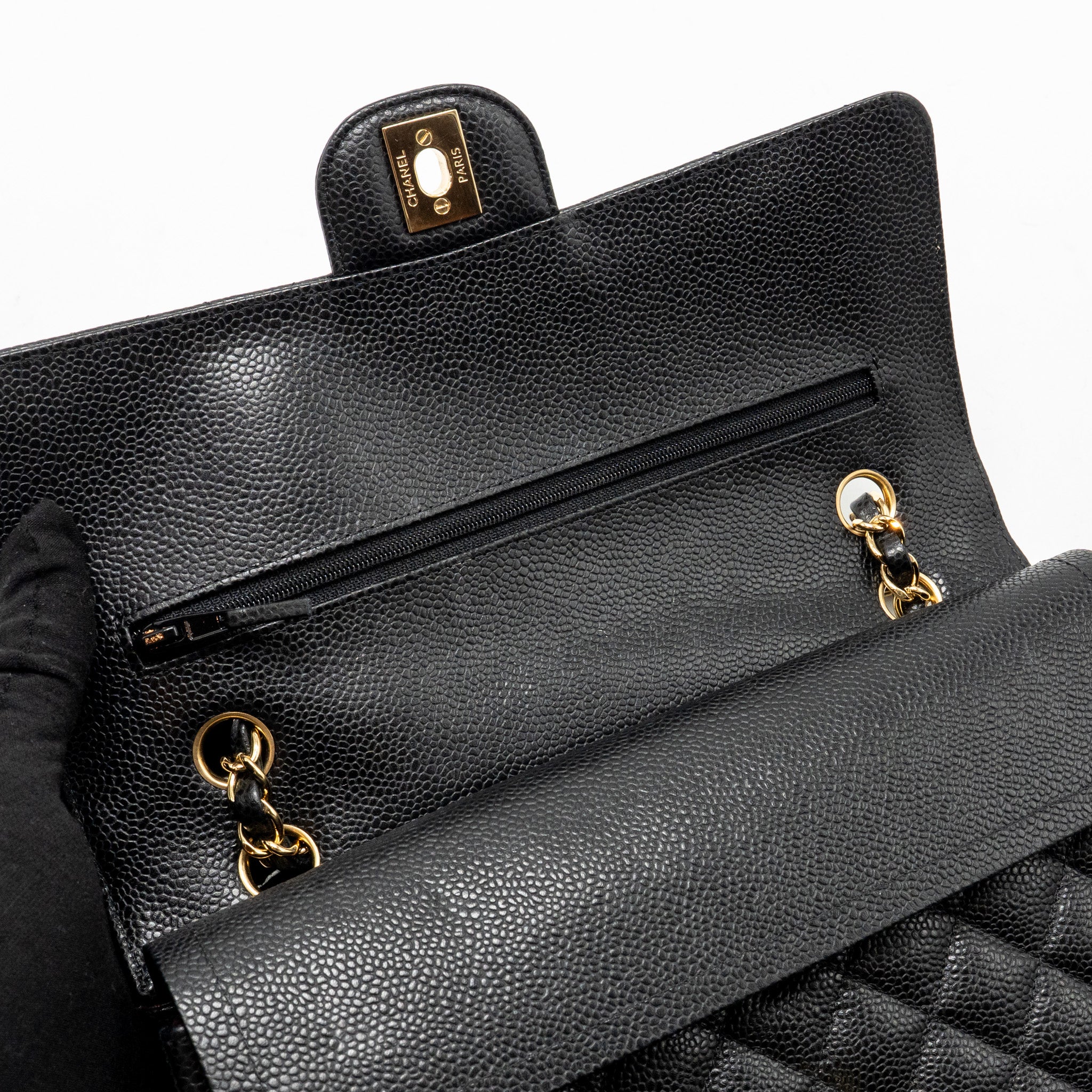 CHANEL MEDIUM CLASSIC DOUBLE FLAP BAG CAVIAR BLACK GHW