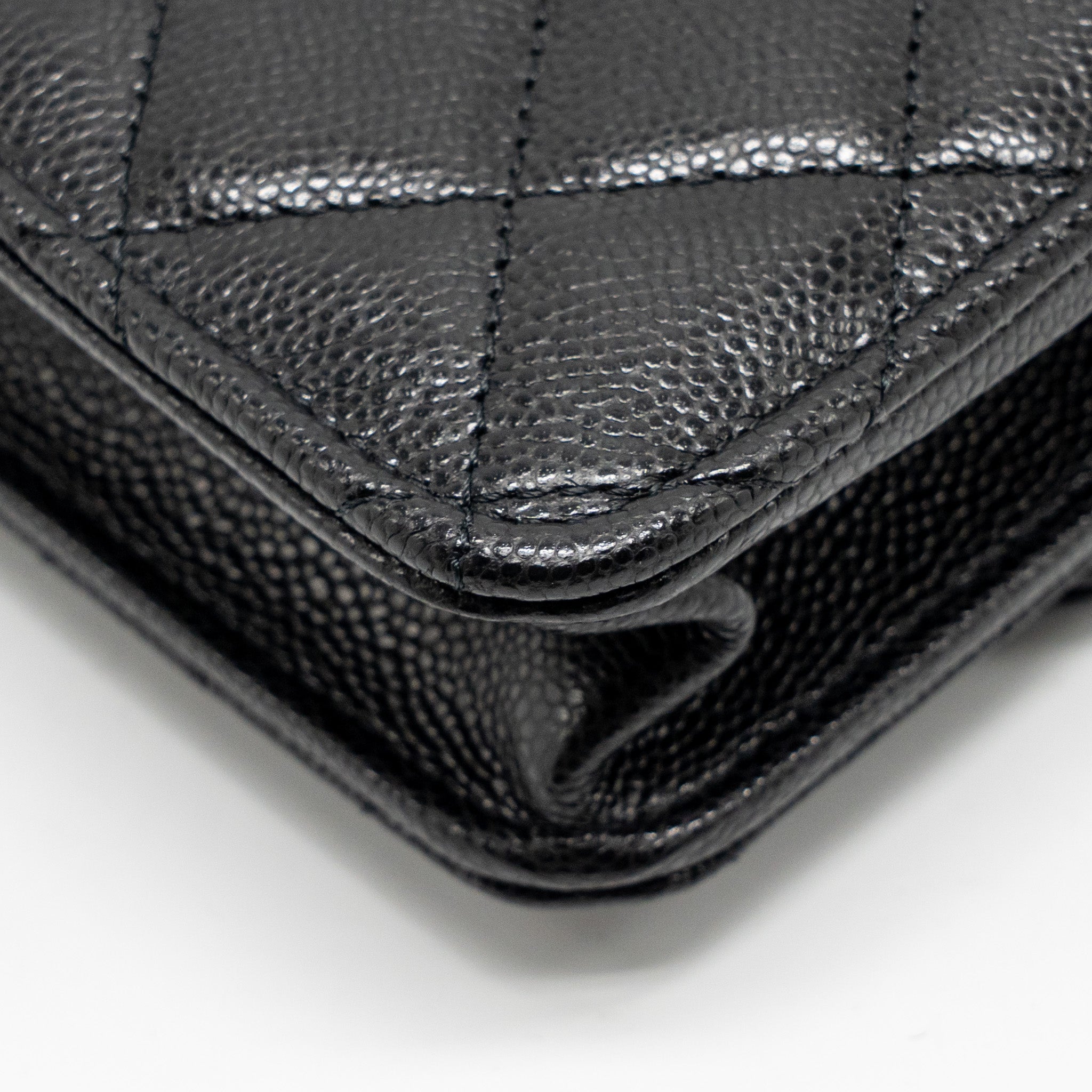 CHANEL SQUARE WALLET ON CHAIN CAVIAR BLACK LGHW (MICROCHIP)