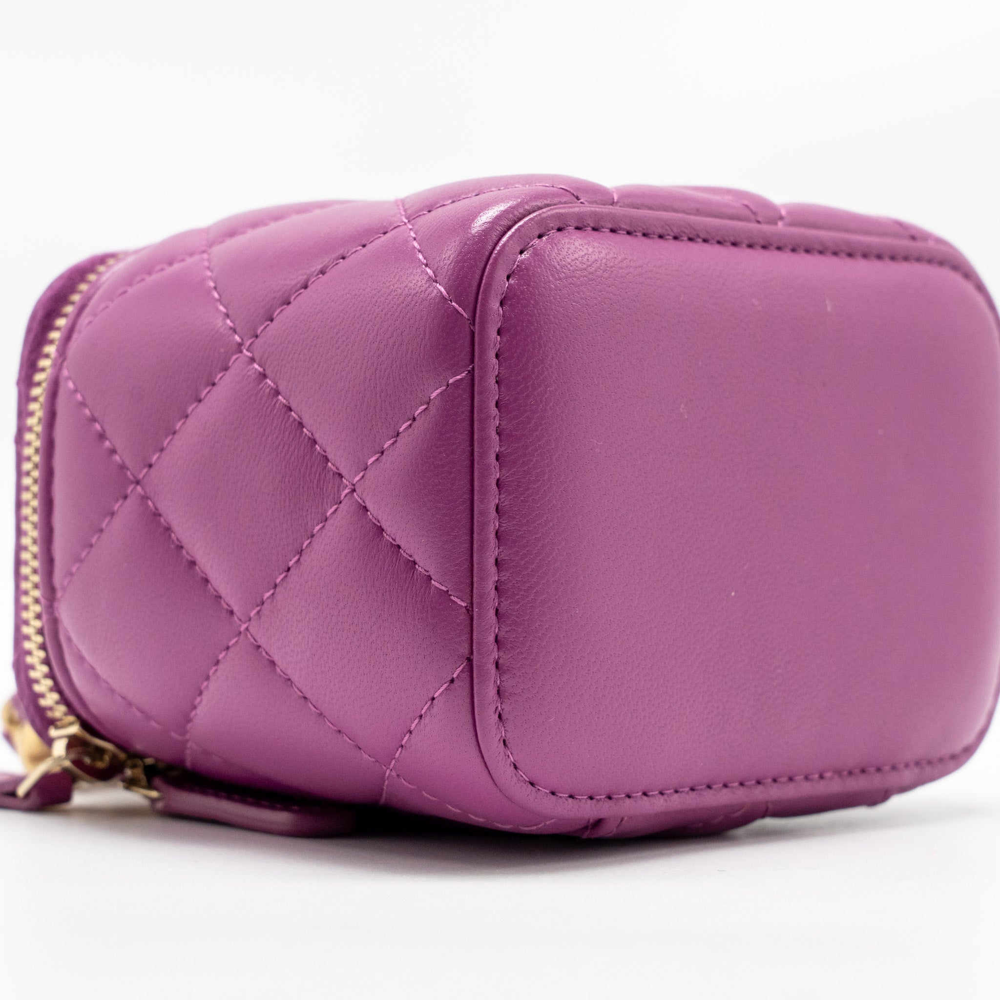 CHANEL PEARL CRUSH MINI VANITY WITH CHAIN LAMBSKIN PURPLE GHW