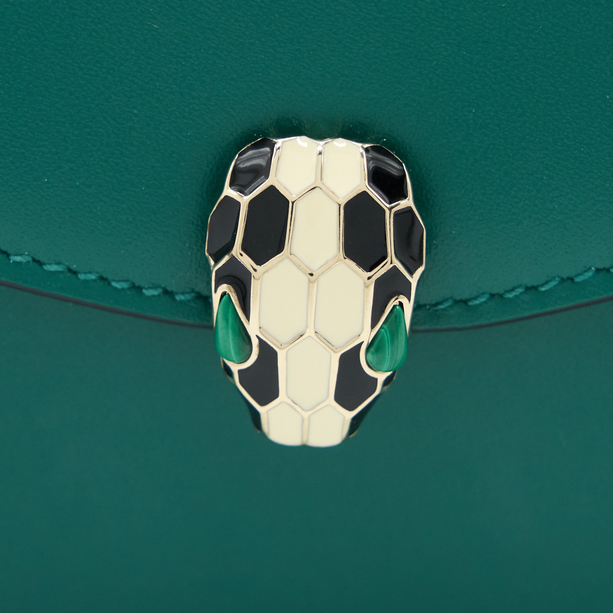 BVLGARI SERPENTI FOREVER CARDHOLDER NECKLACE CALFSKIN GREEN