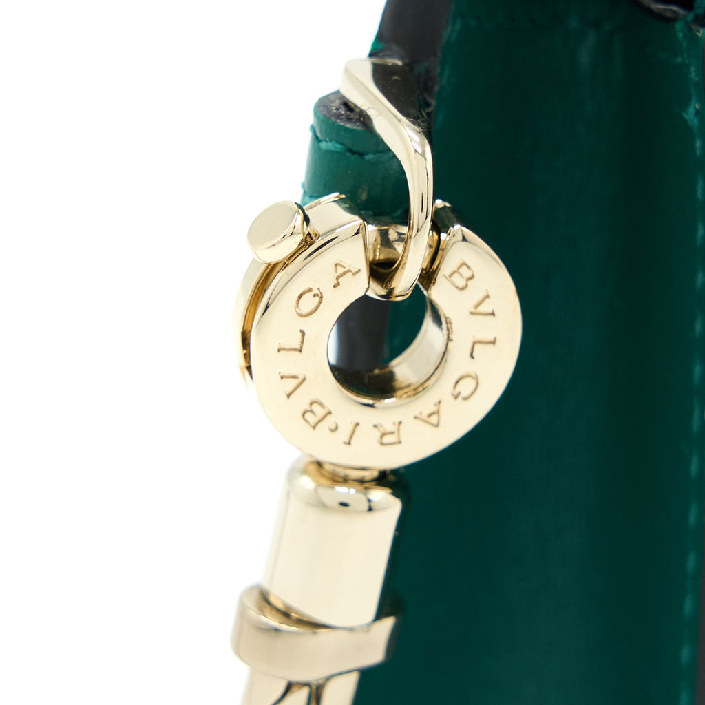 BVLGARI SERPENTI FOREVER CARDHOLDER NECKLACE CALFSKIN GREEN